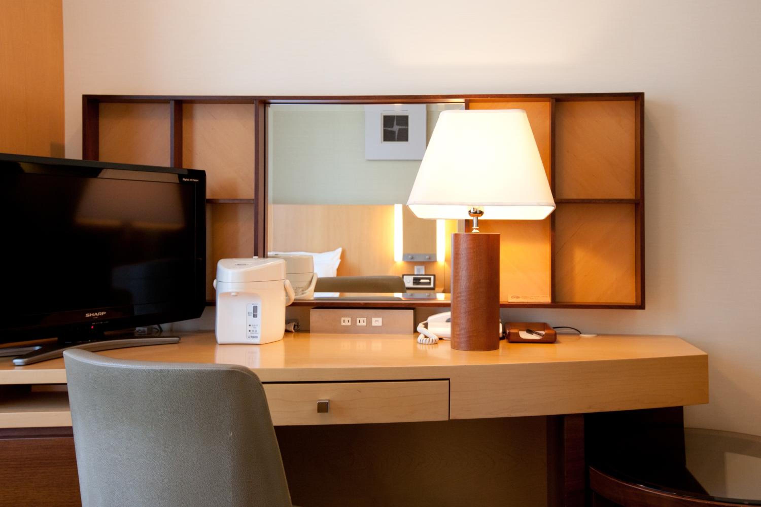 Single Room - Non-Smoking photo 3