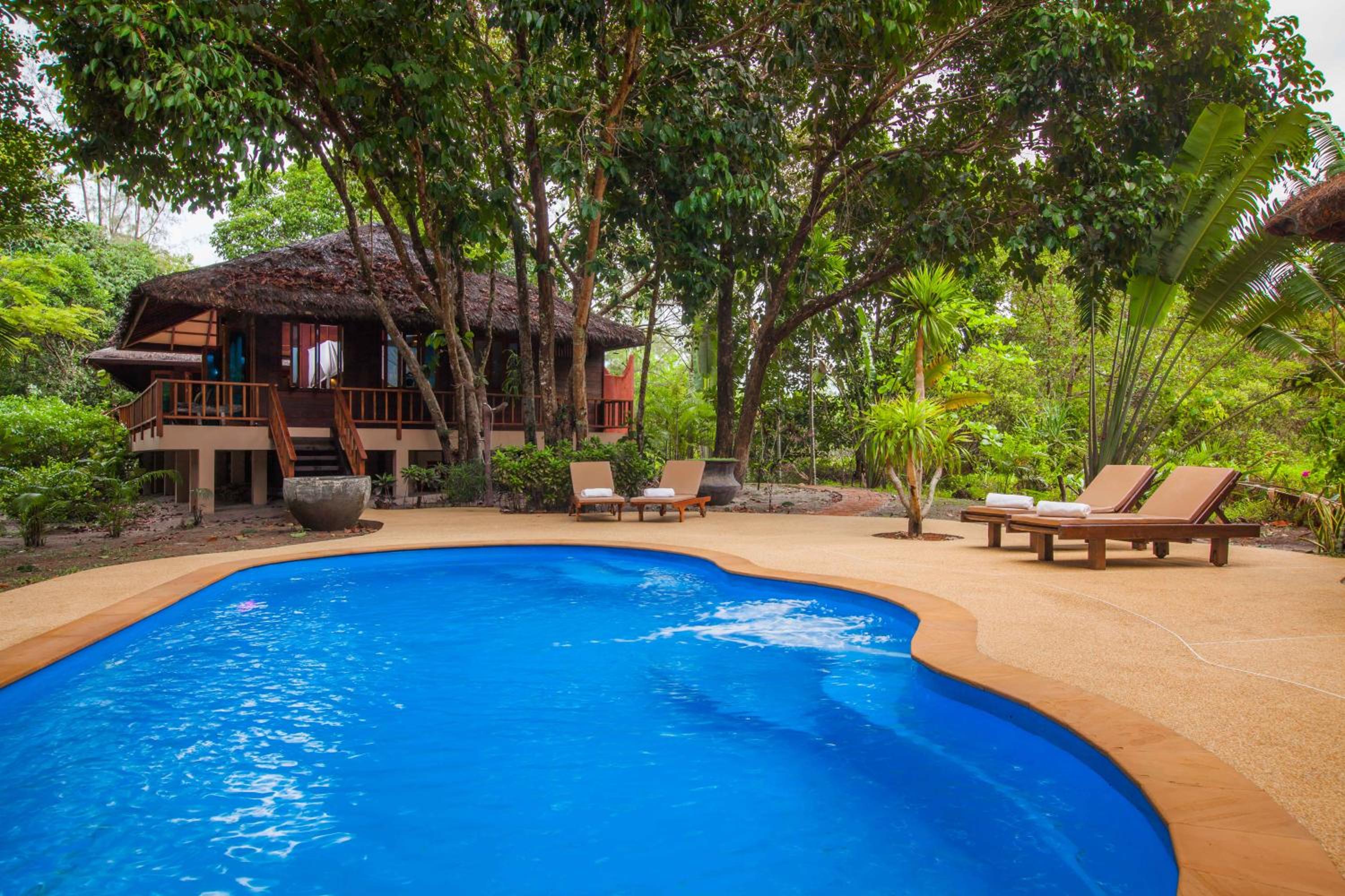 Superior Villa photo 2