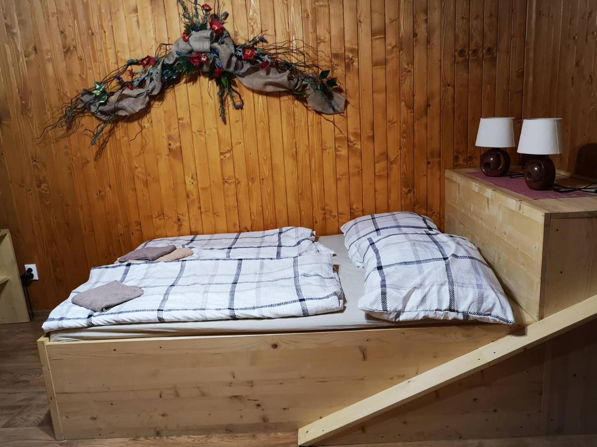 One-Bedroom Apartment - Photo 15