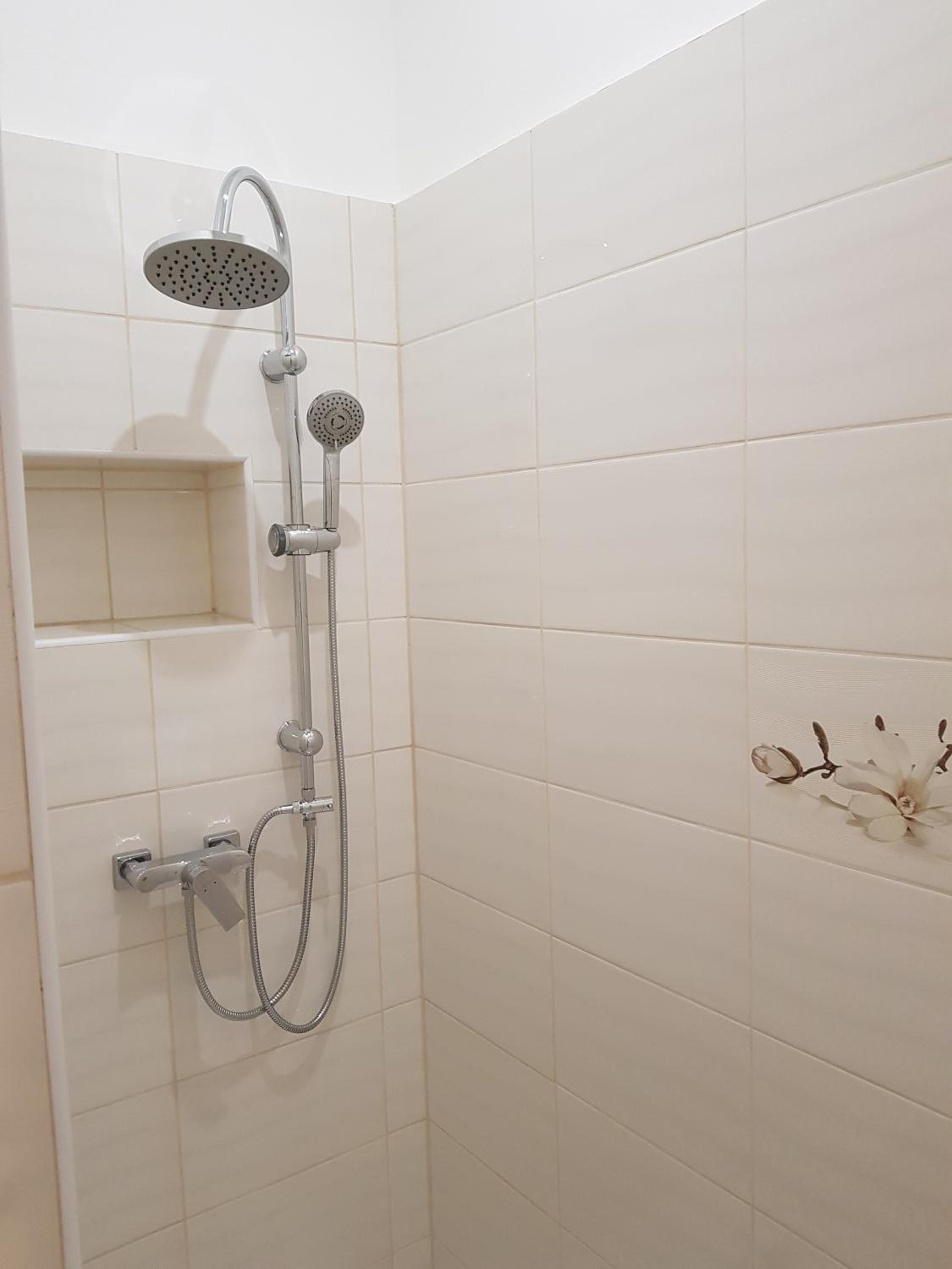 Apartment - Photo 11
