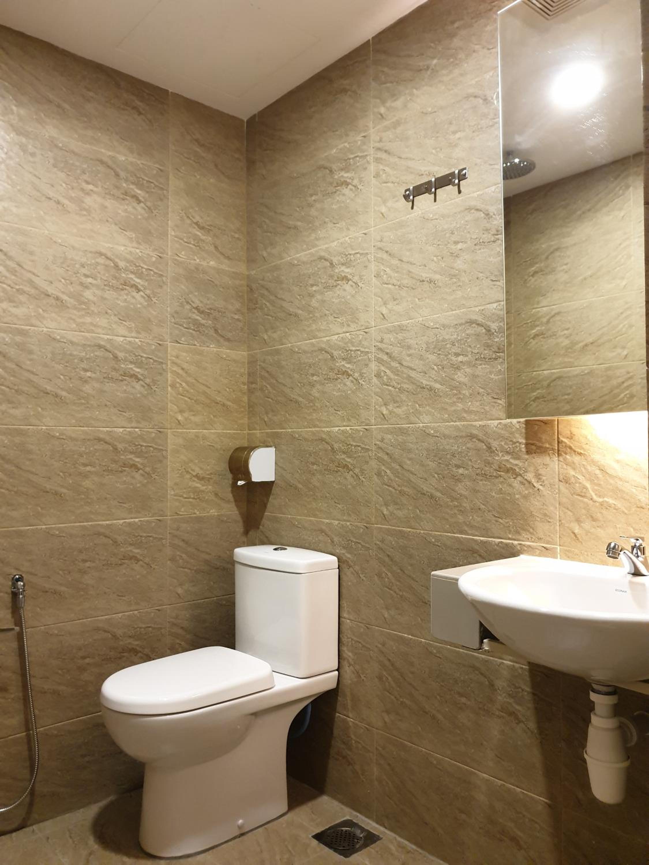 Standard Double ( No Window ) - Photo 5