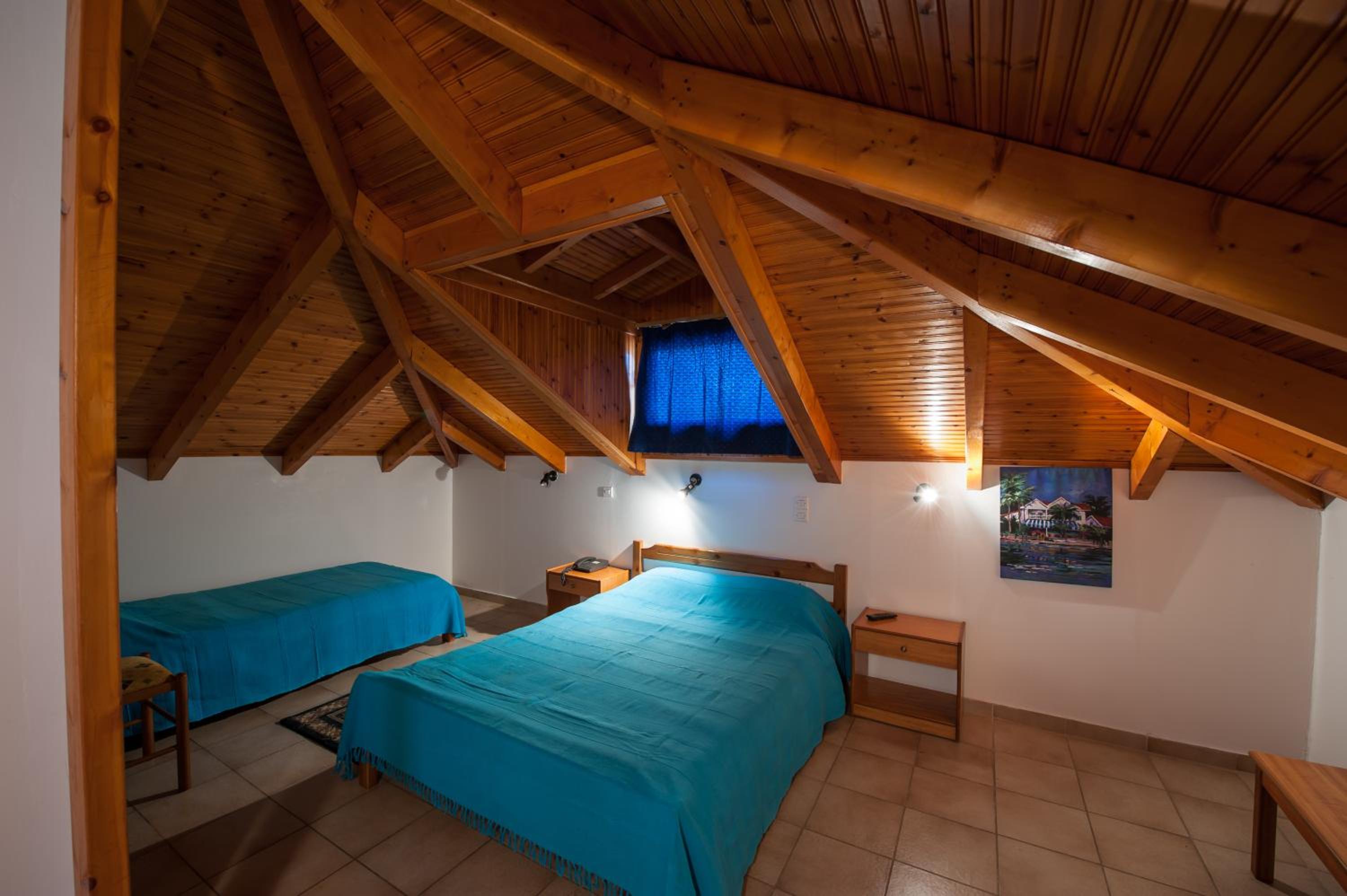 Triple Room - Photo 1