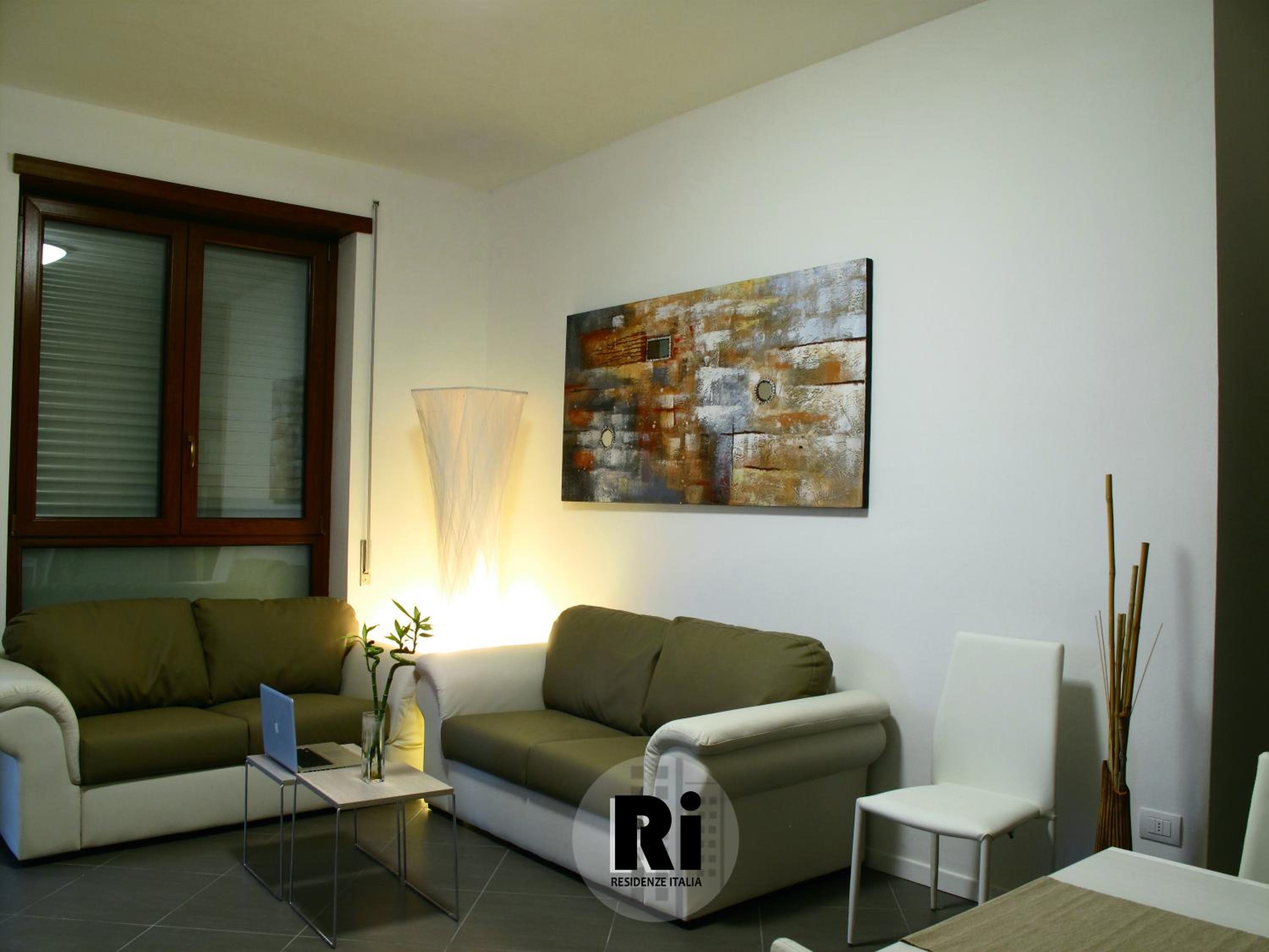 One-Bedroom Apartment photo 3