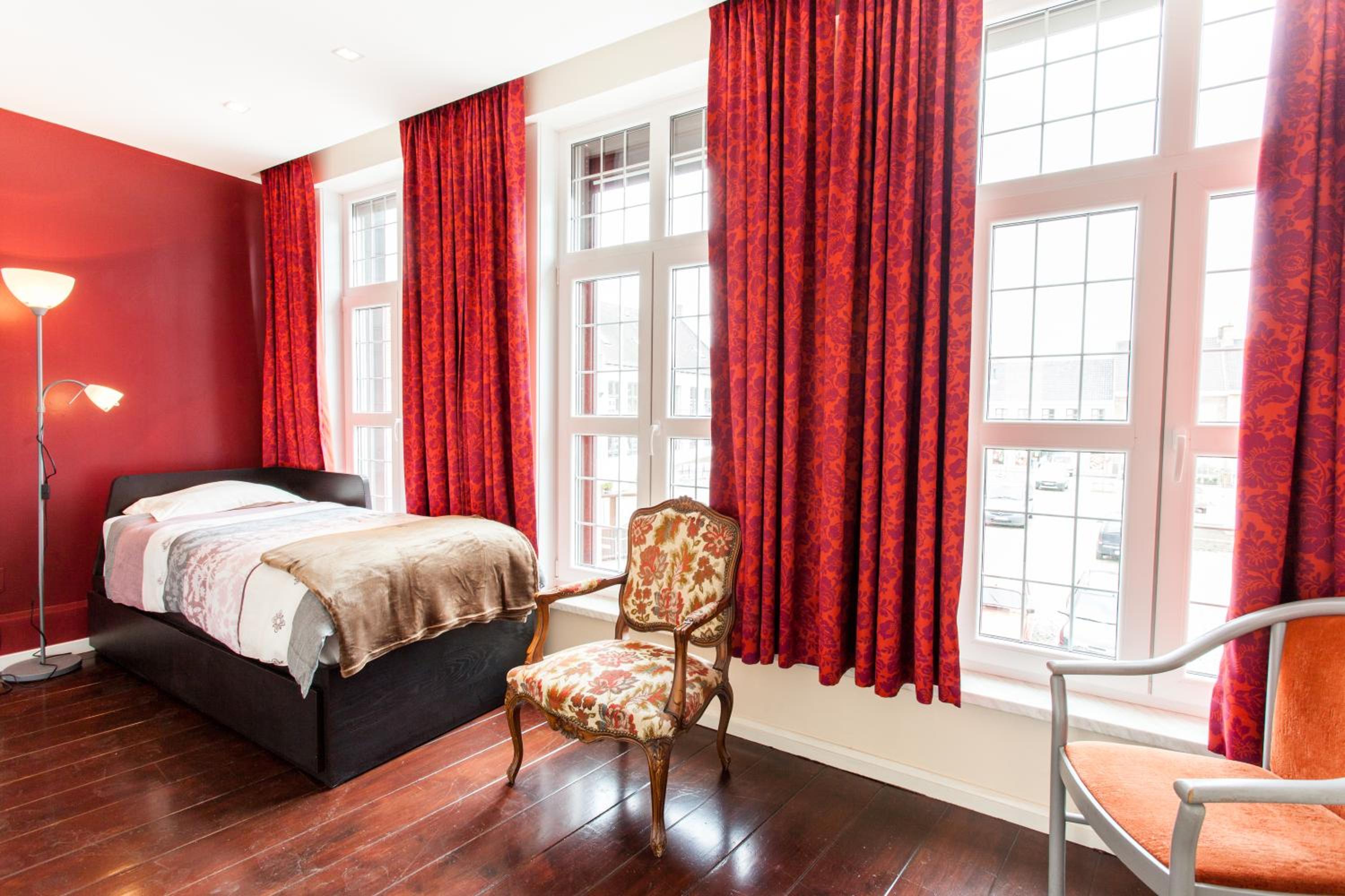Single Room photo 1