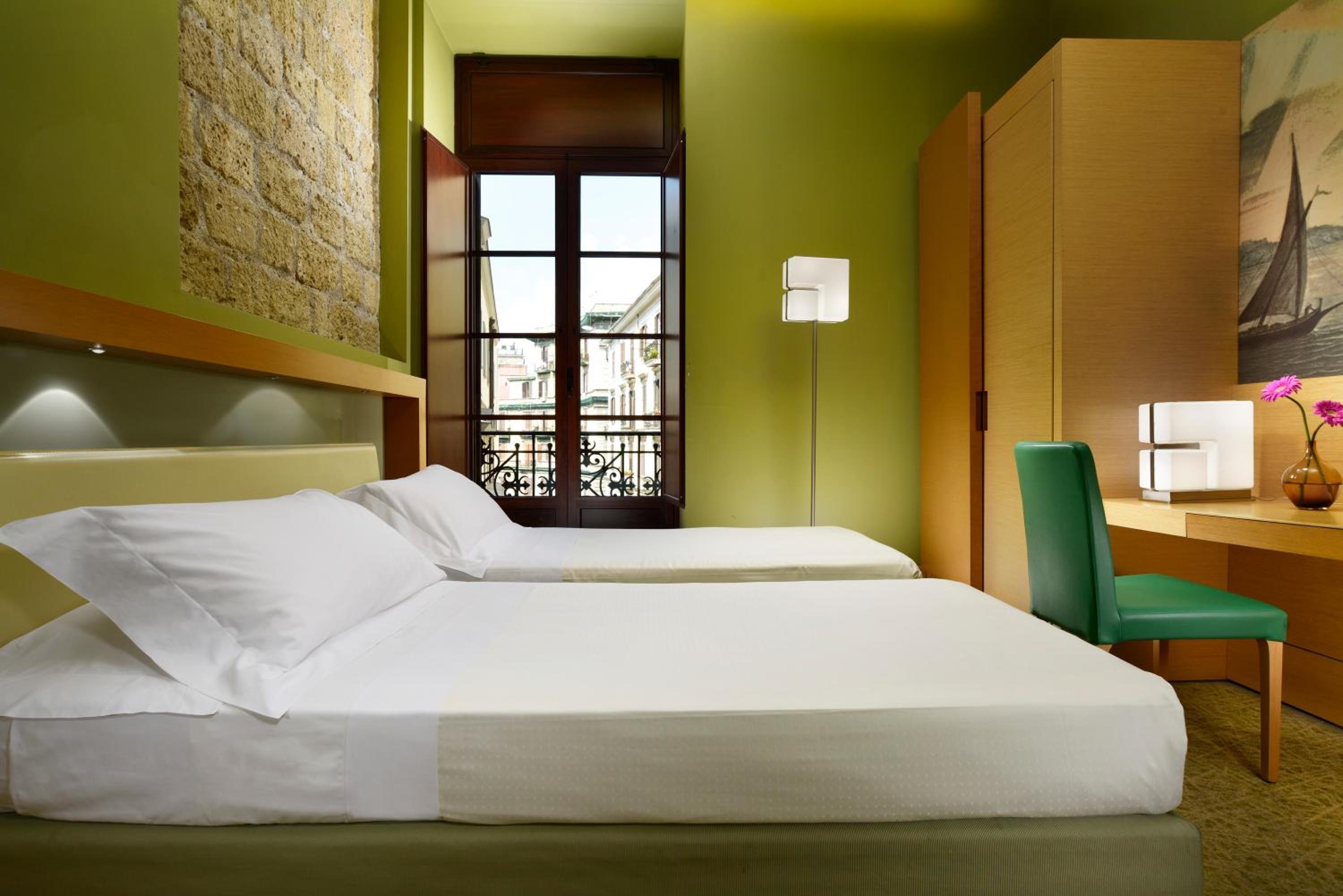 Classic Double Room - Photo 1