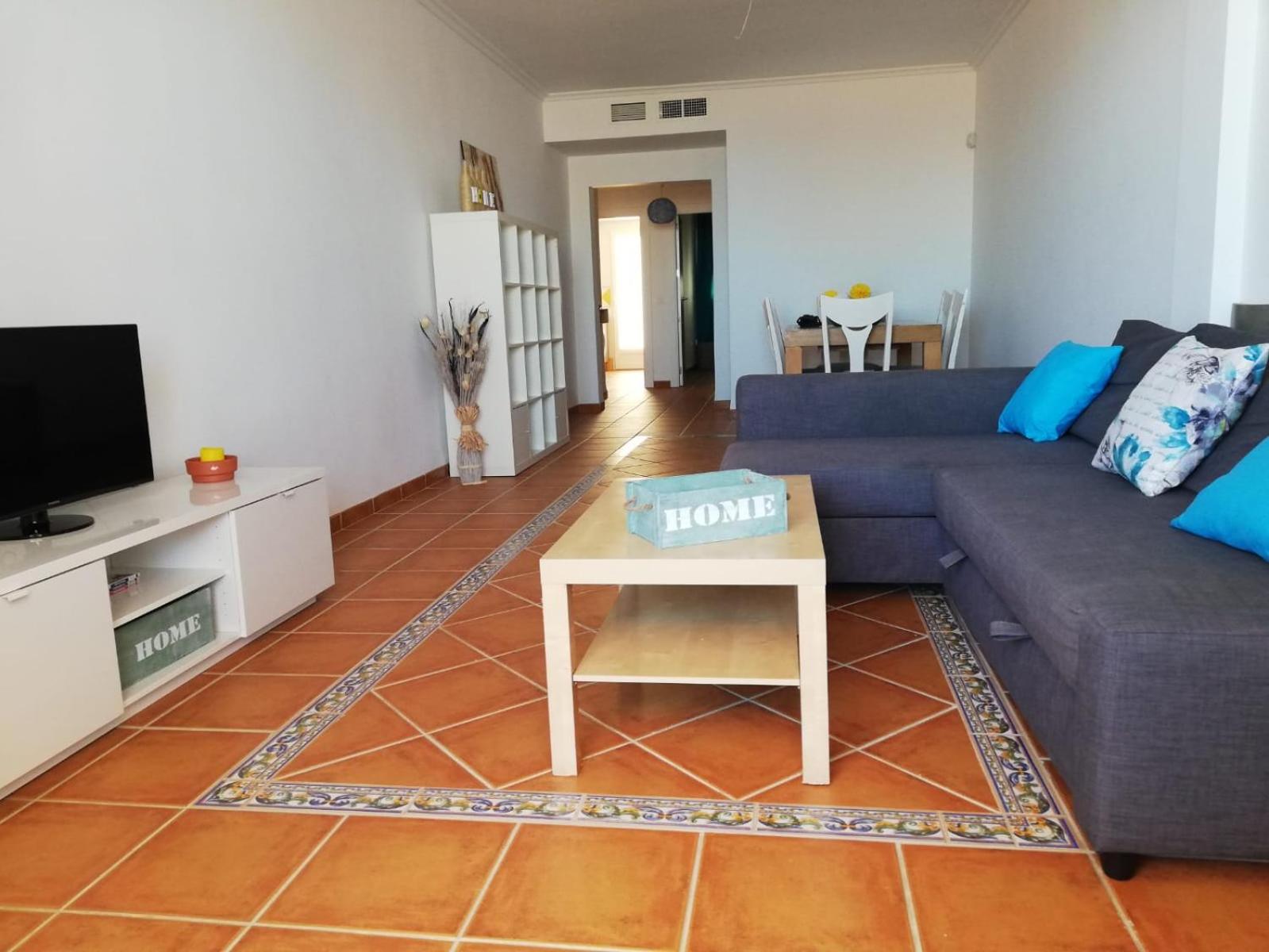 Apartment photo 2