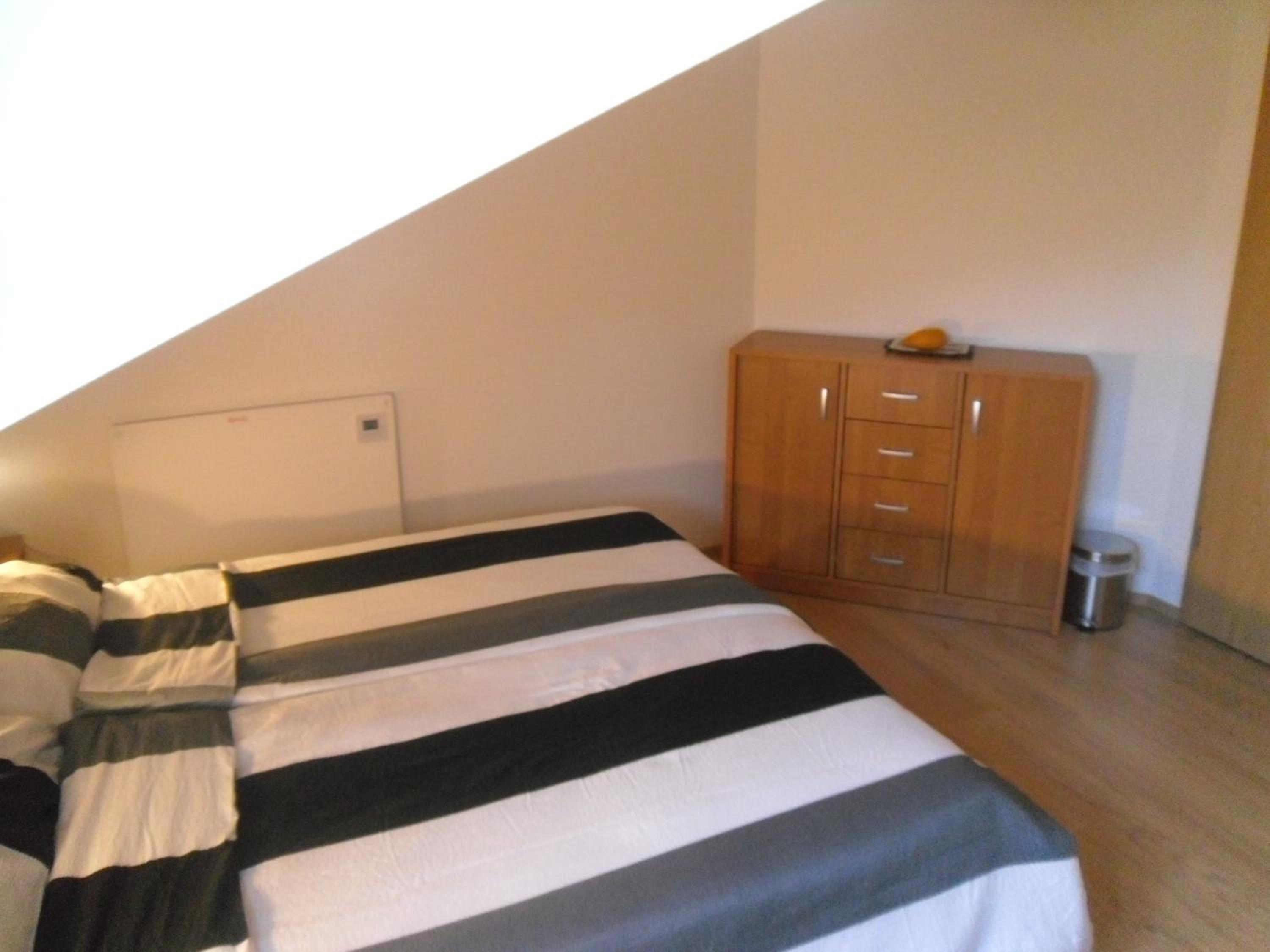 Double Room - Photo 2