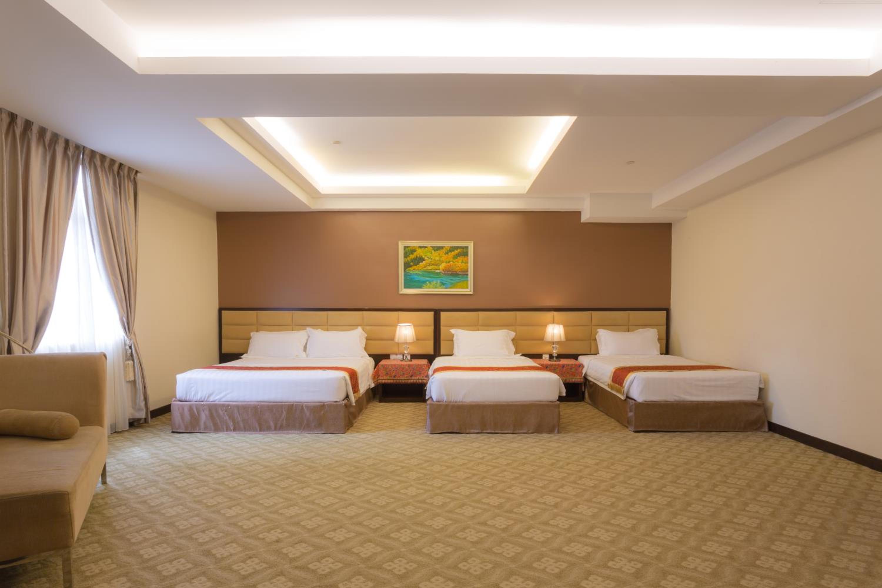 Family Suite photo 2