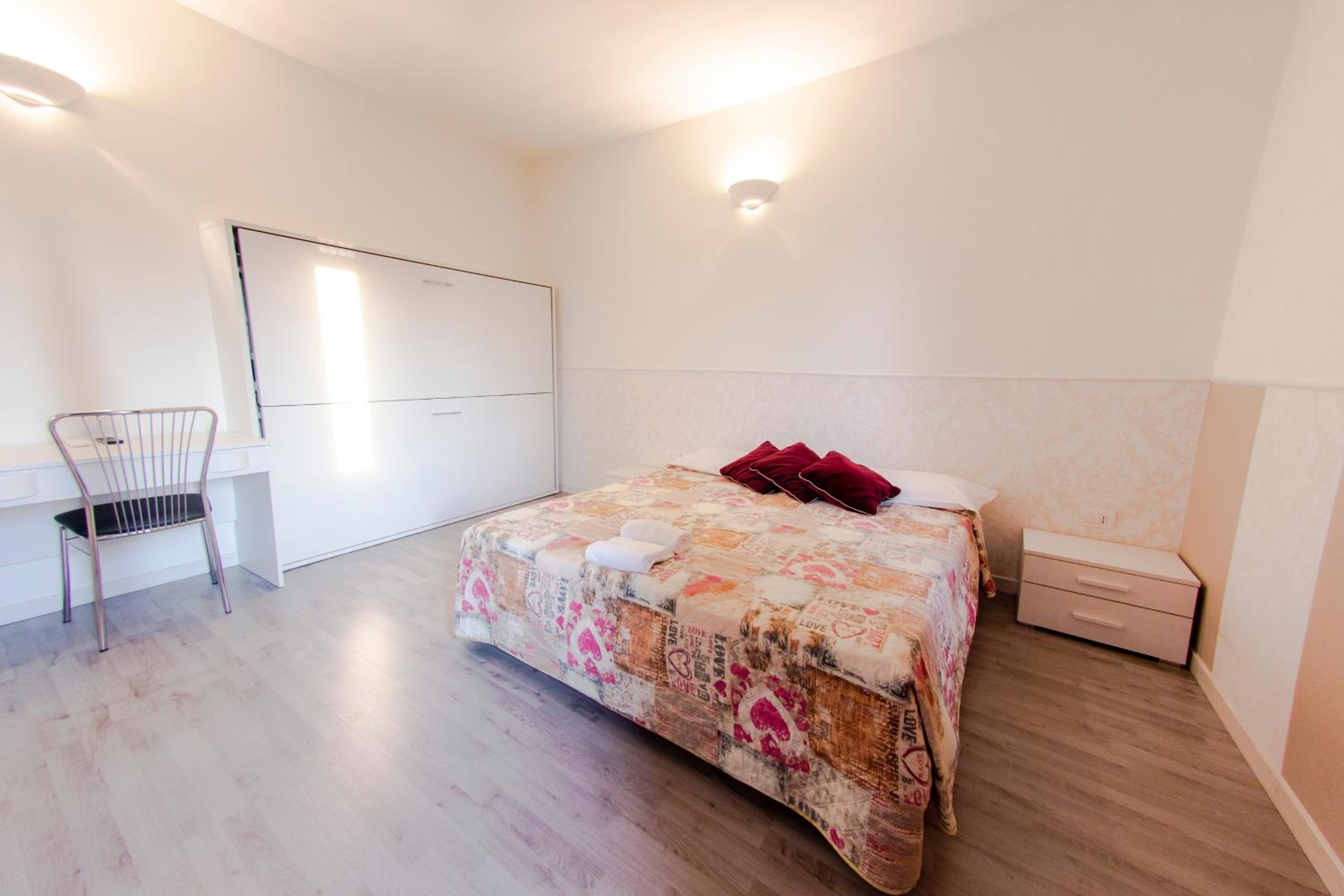 Large Double Or Twin Room