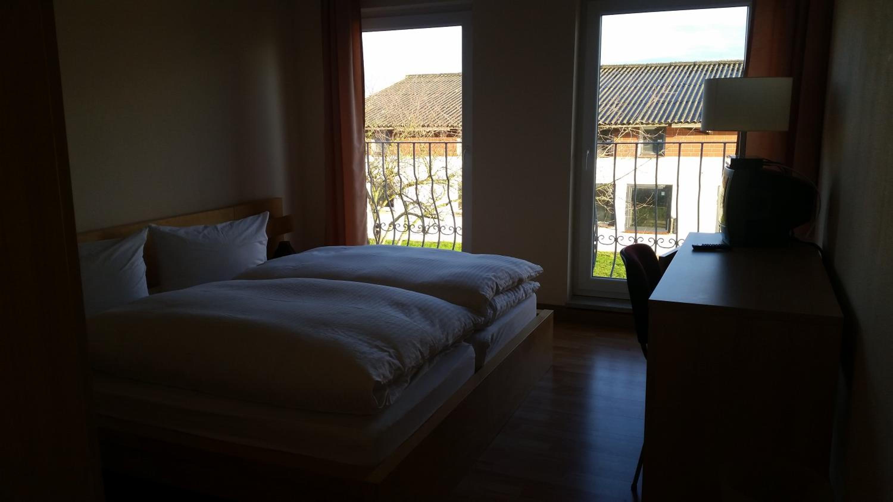 Double Room - Photo 1