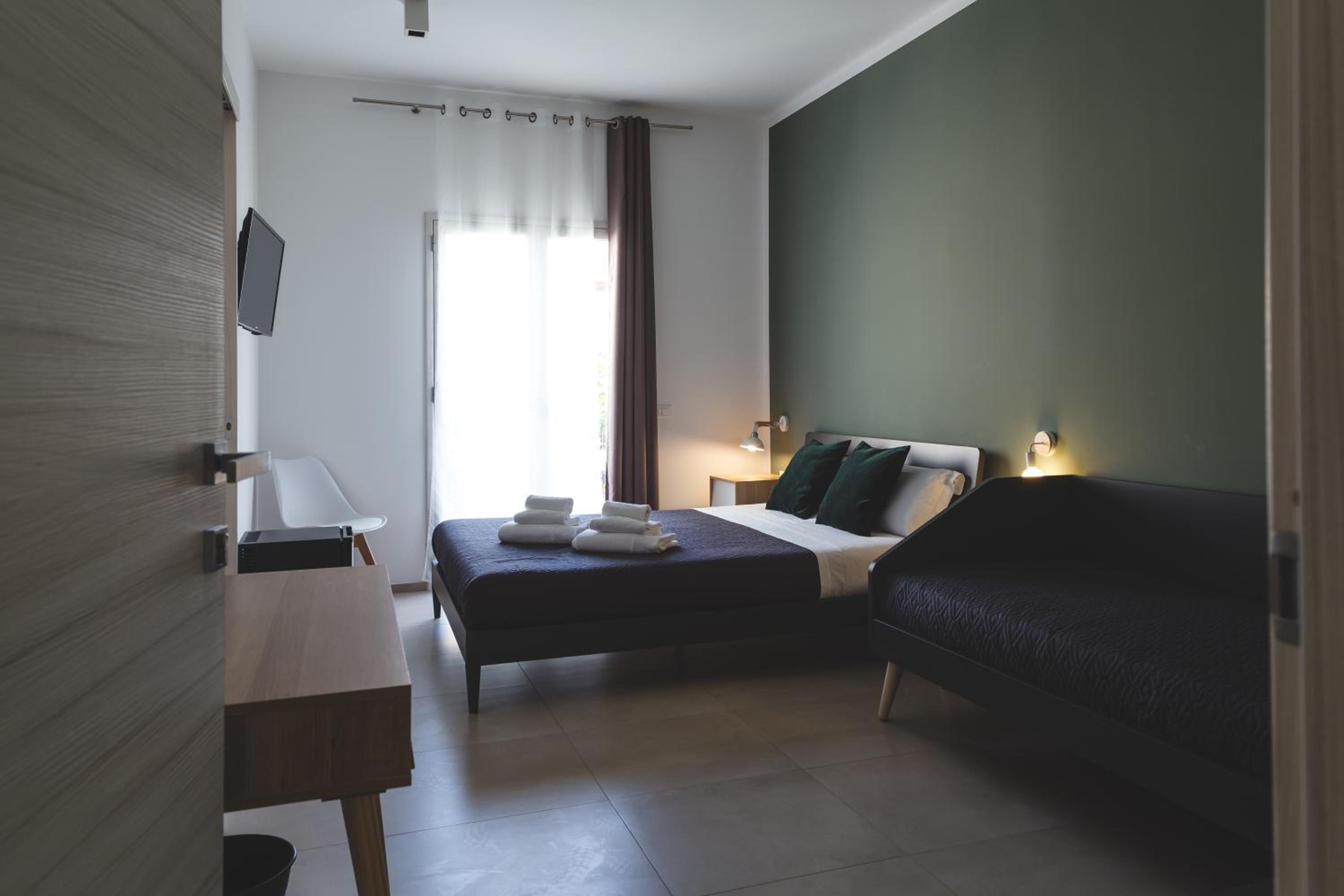 Triple Room with Balcony - Annex photo 3