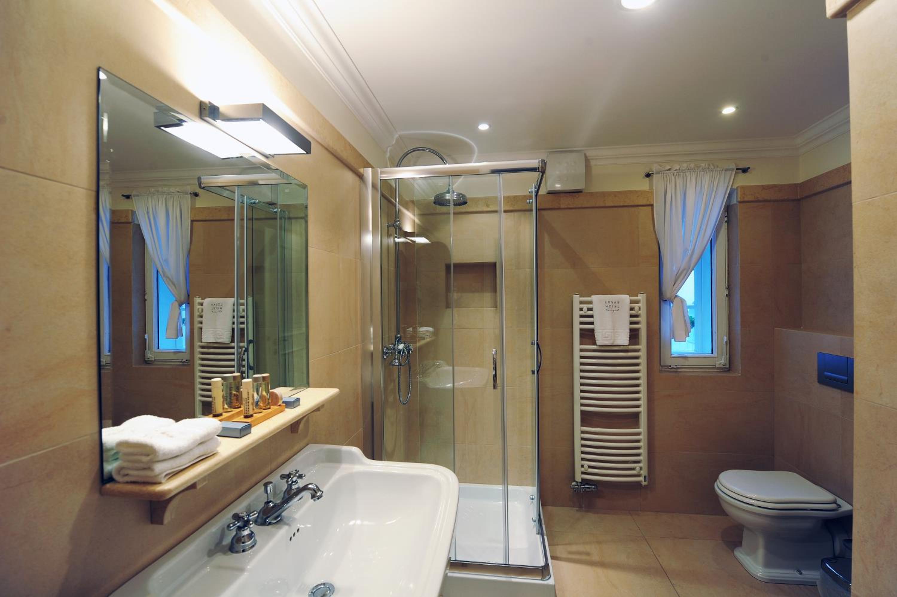Superior Double or Twin Room - Photo 4