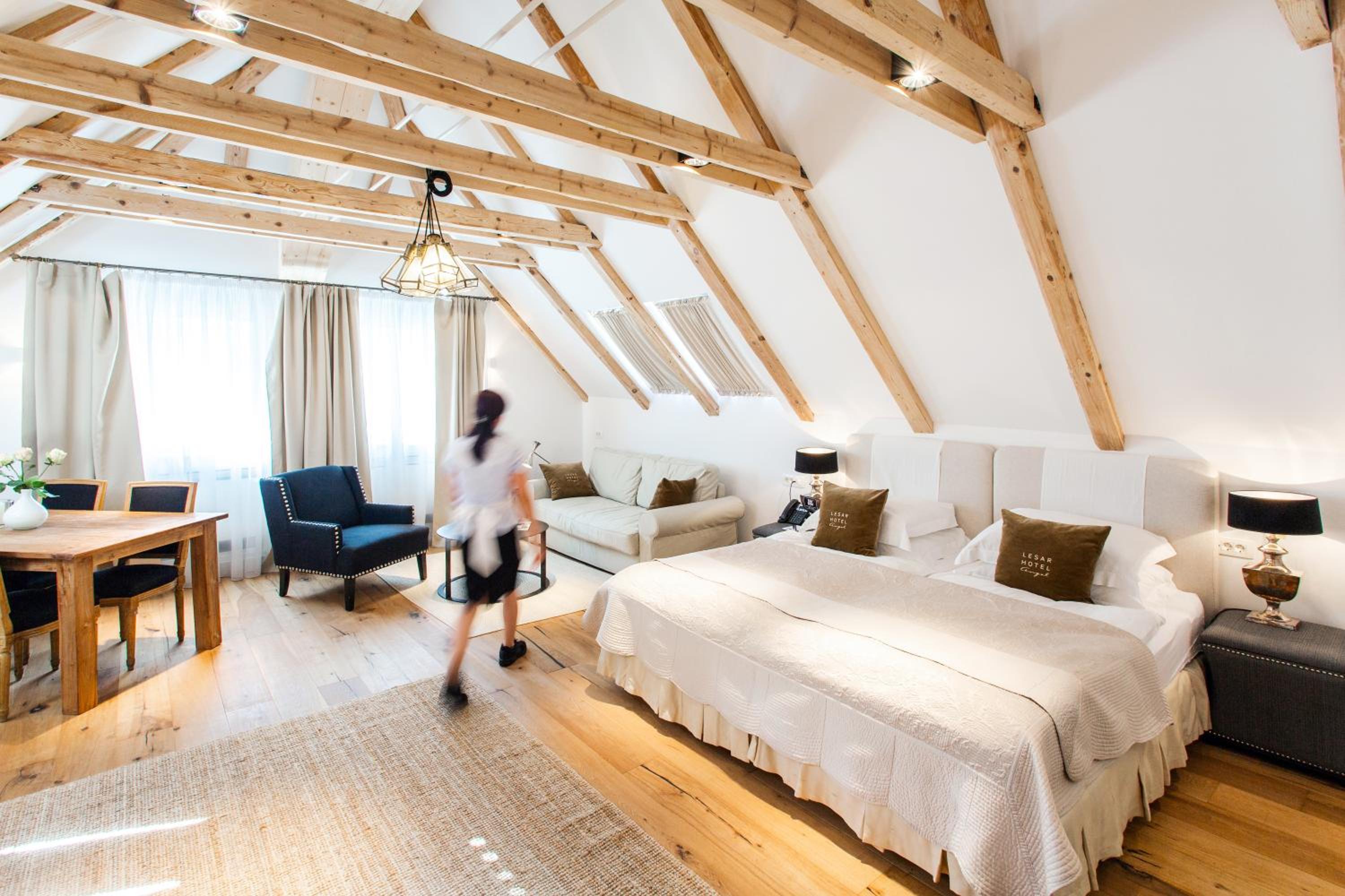 Loft Suite - Photo 2