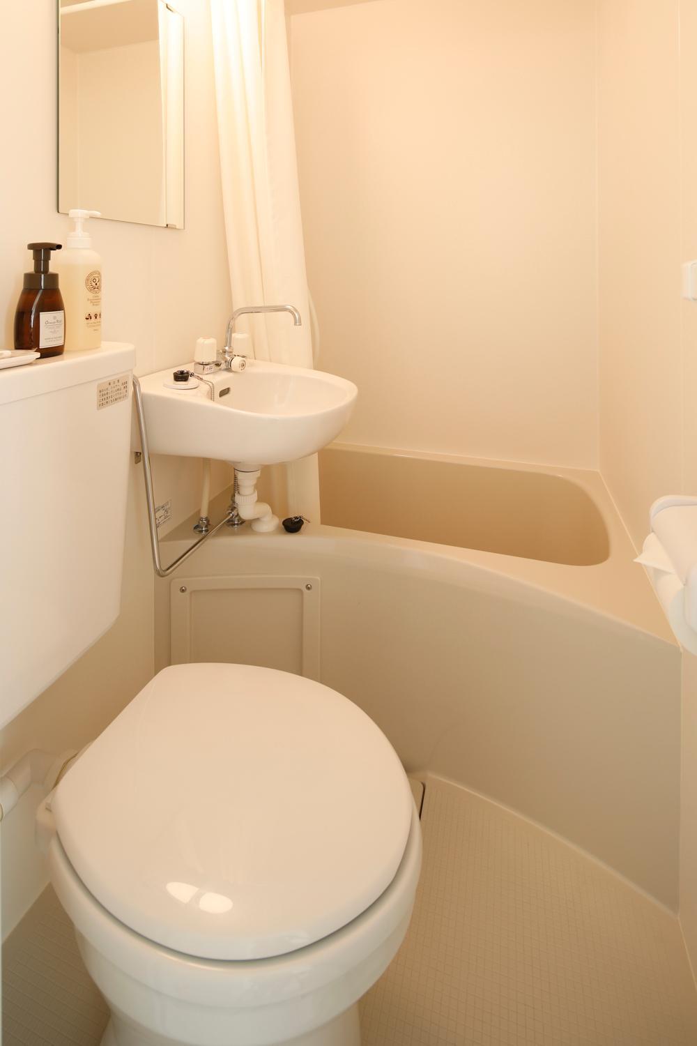 Twin Room - Photo 7
