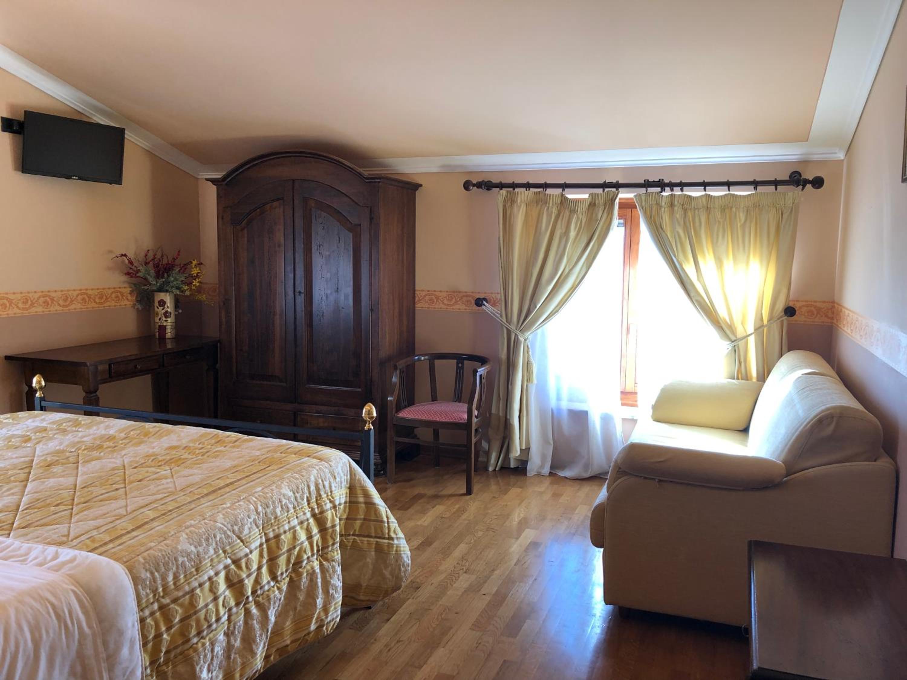 Quadruple Room photo 1