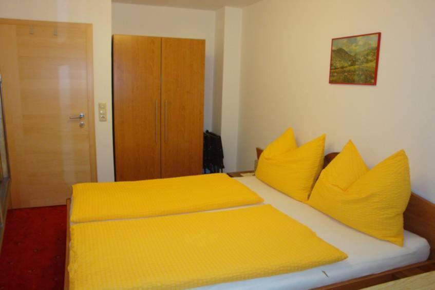 One-Bedroom Apartment with Balcony photo 3