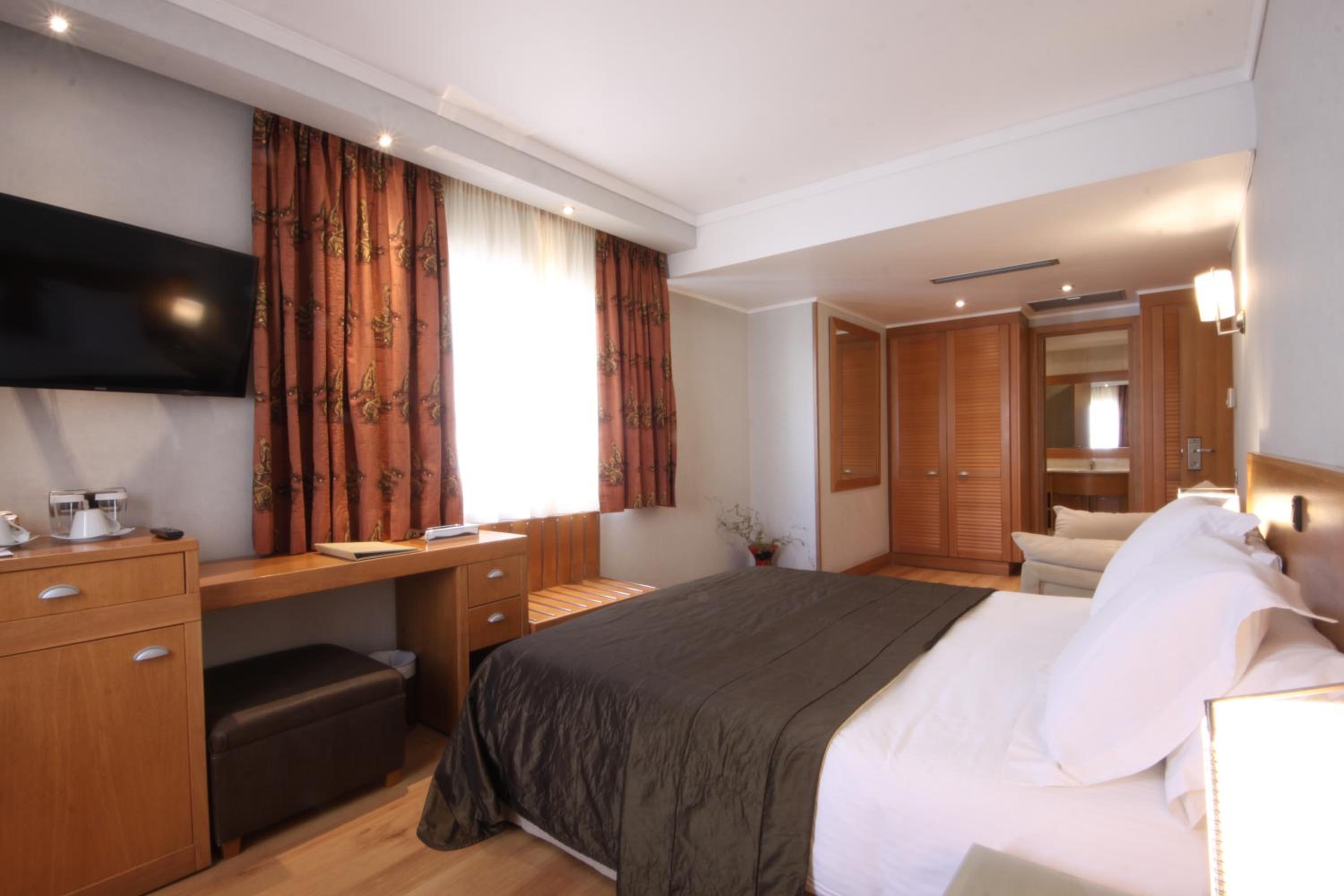 Executive Double or Twin Room photo 3