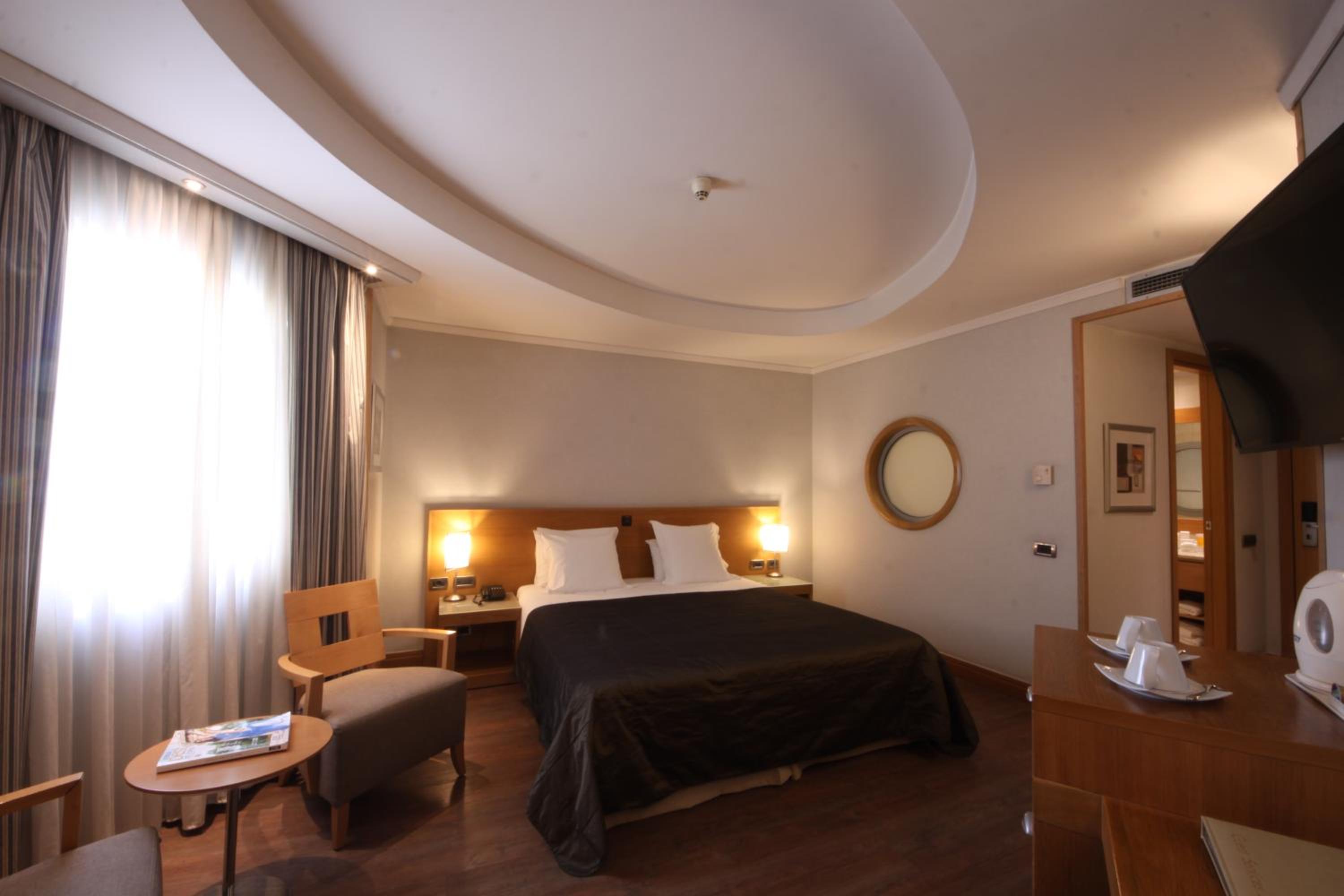Executive Double or Twin Room photo 2