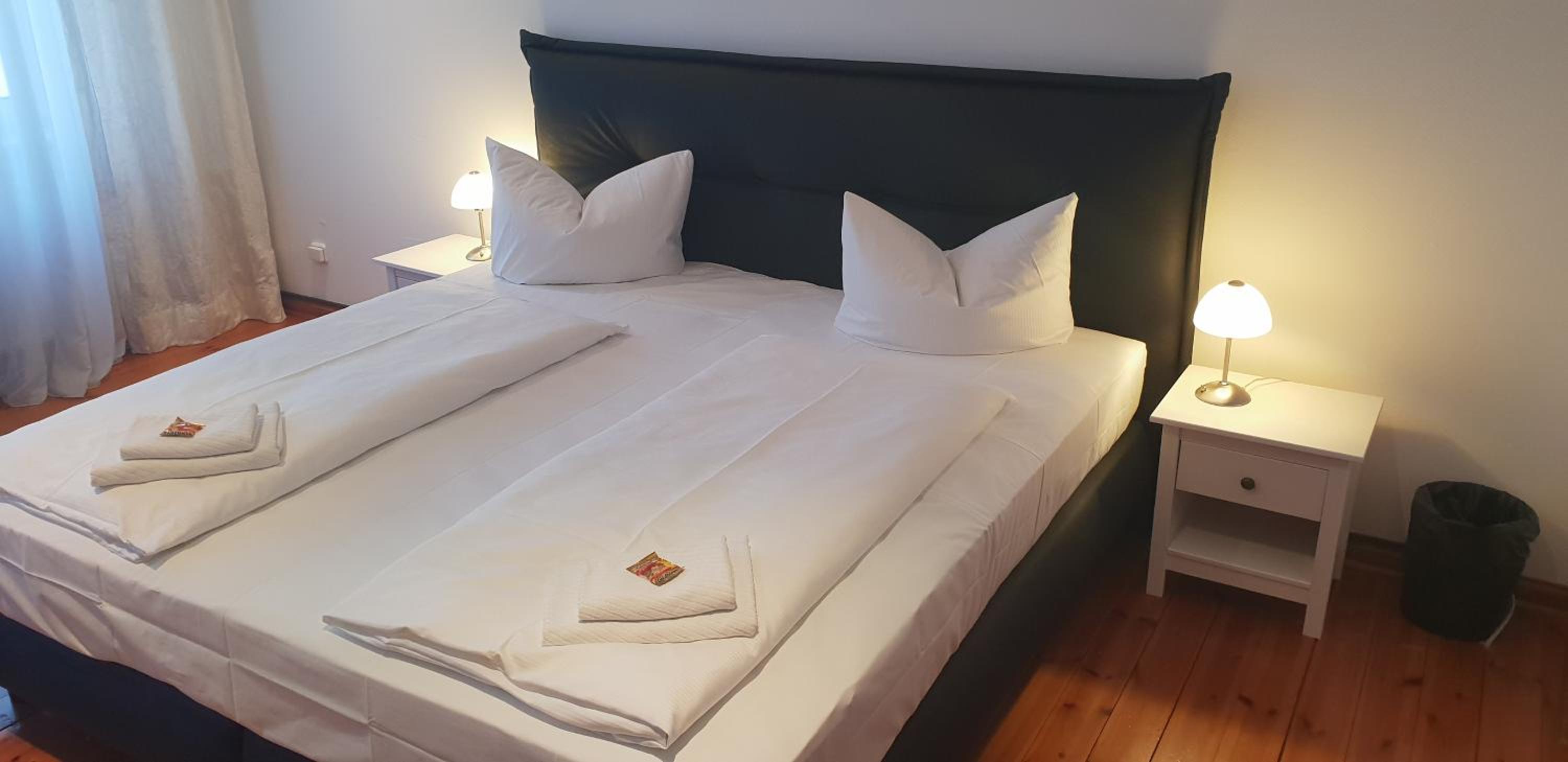 Double Room - Historical Building photo 2