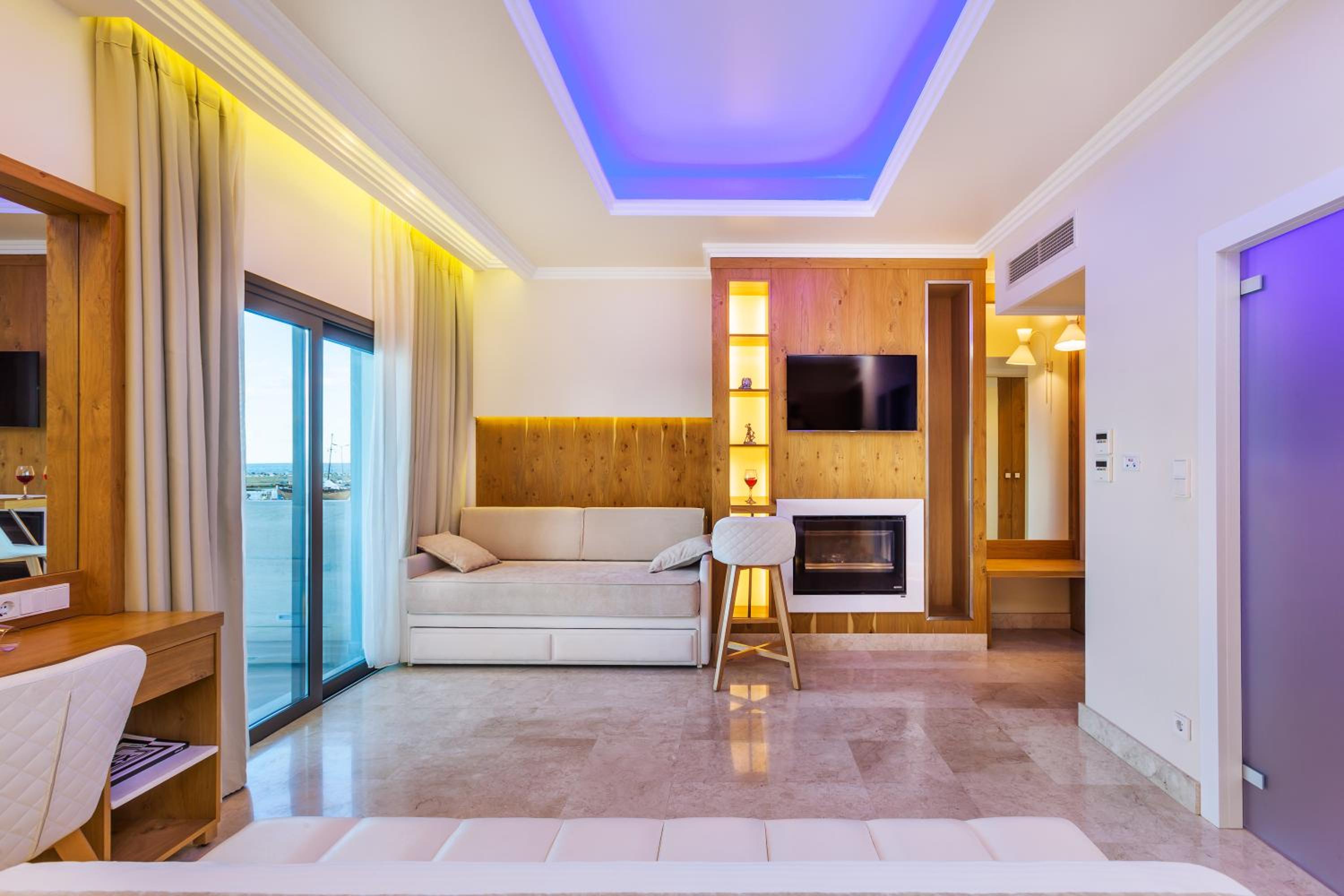 Suite with Sea View photo 2