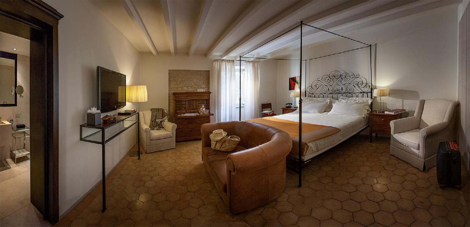 Deluxe Room photo 2