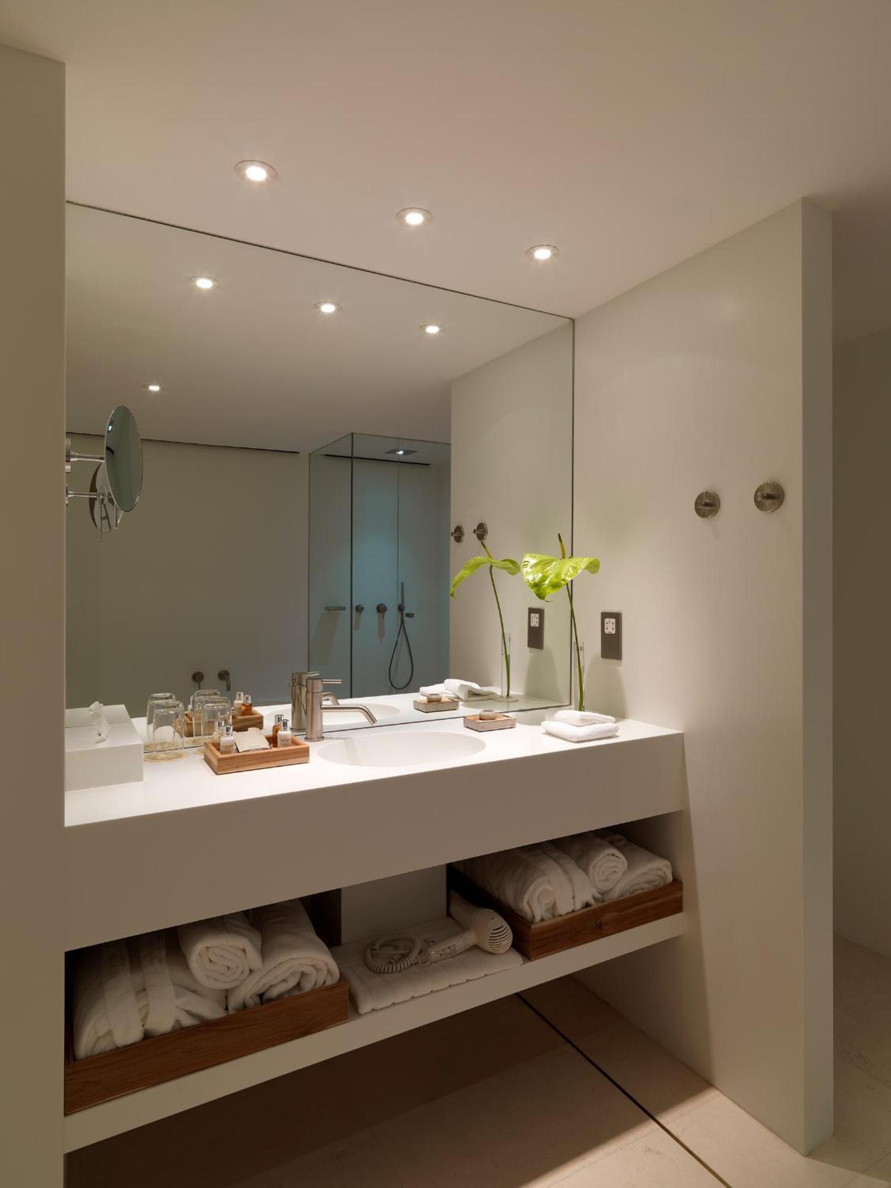 Superior Twin Room photo 3