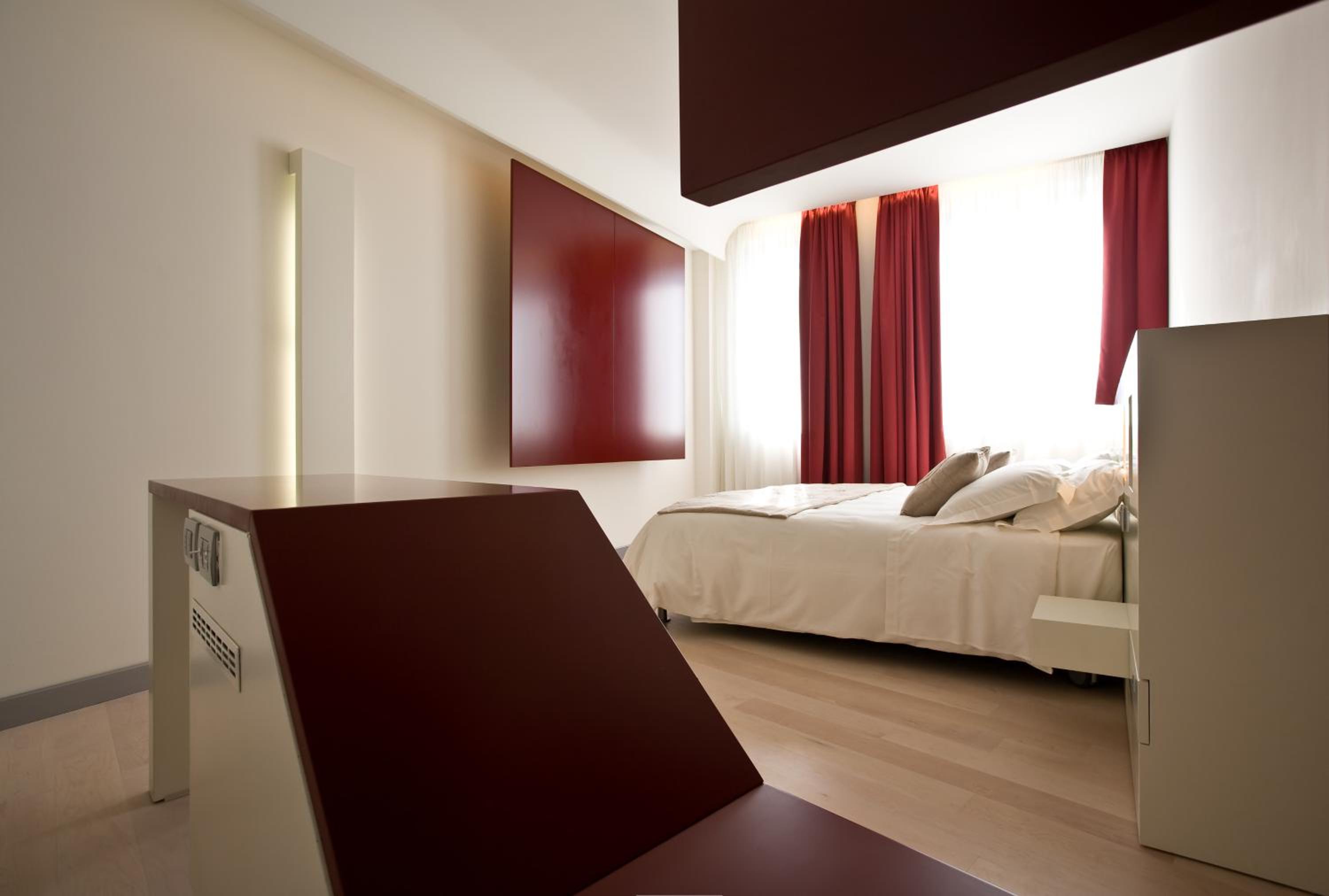 Deluxe Double Room - Photo 2