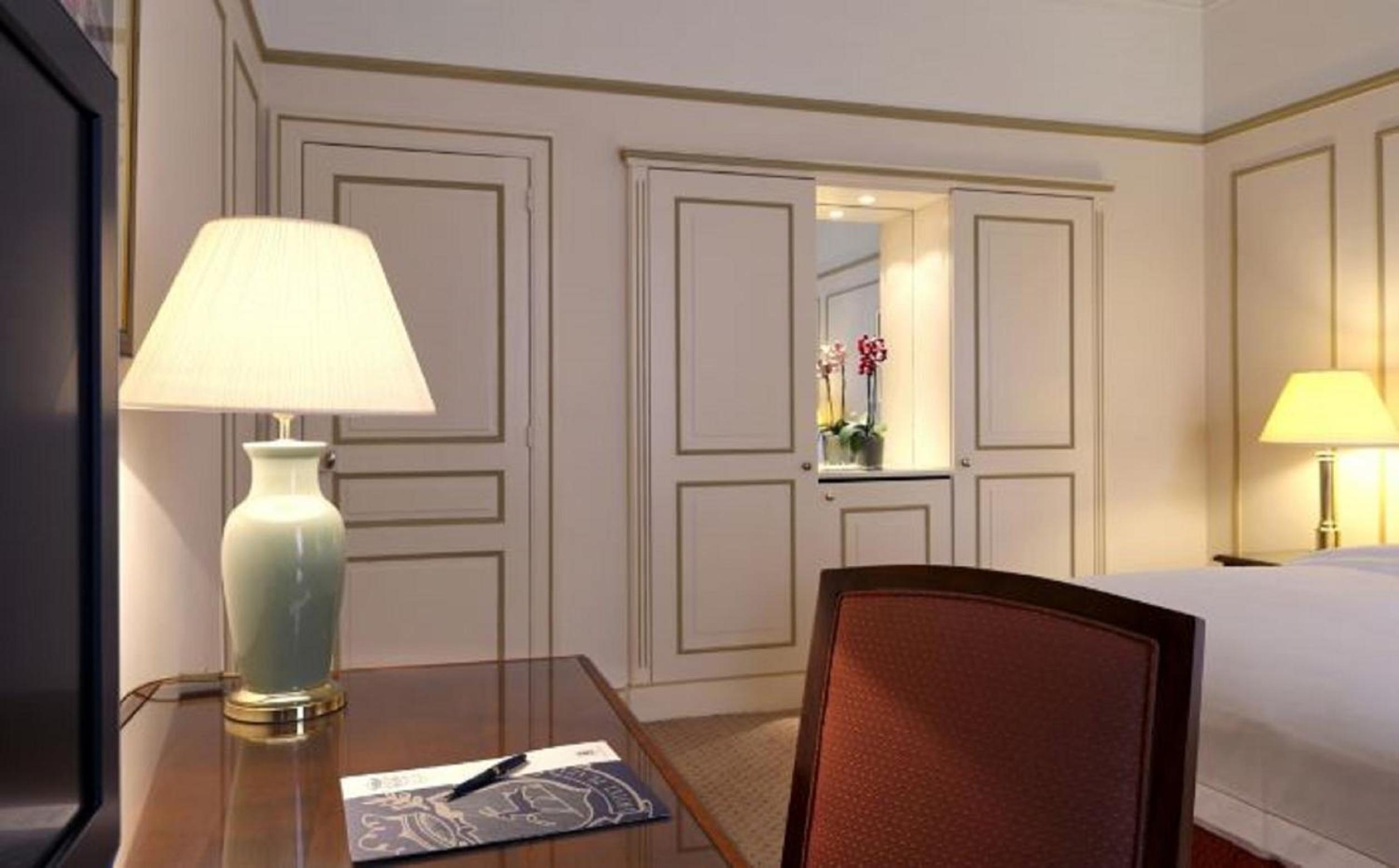 Classic Double or Twin Room - Photo 4