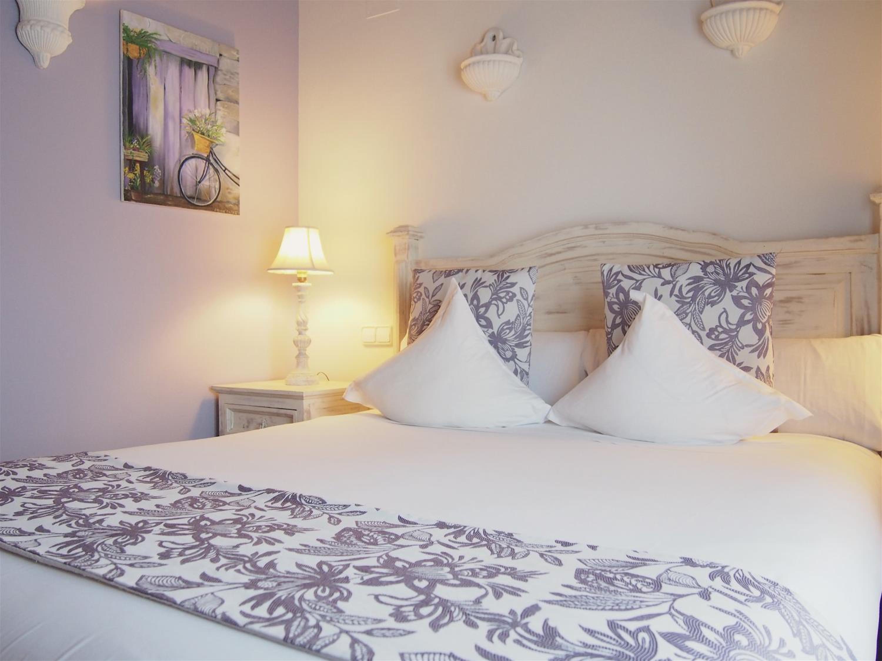Double Room with Balcony photo 2