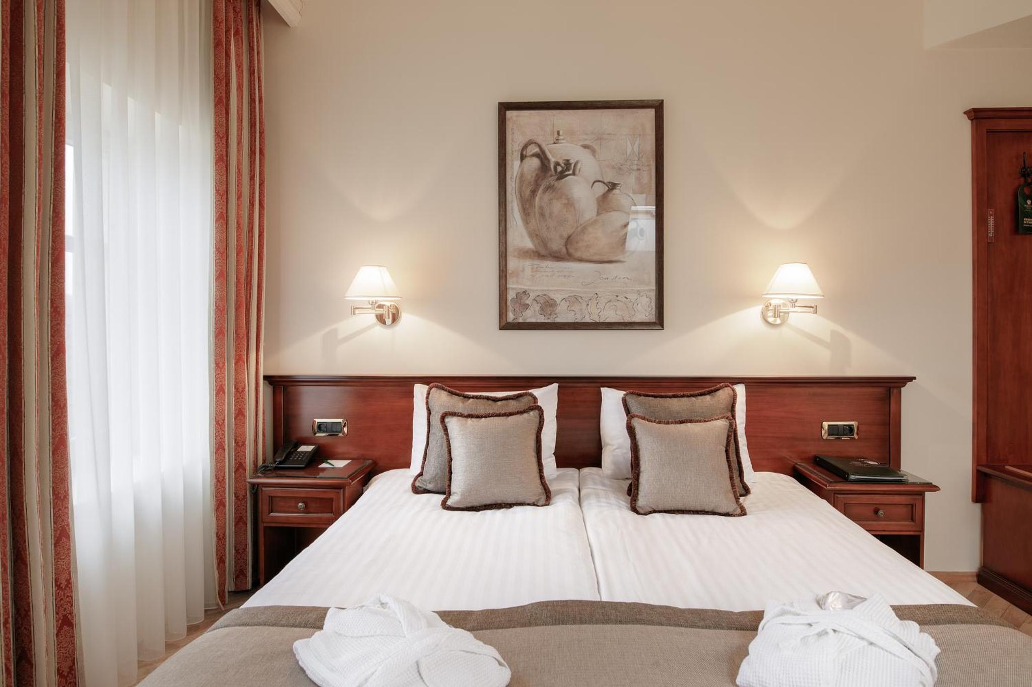 Business Double Or Twin Room
