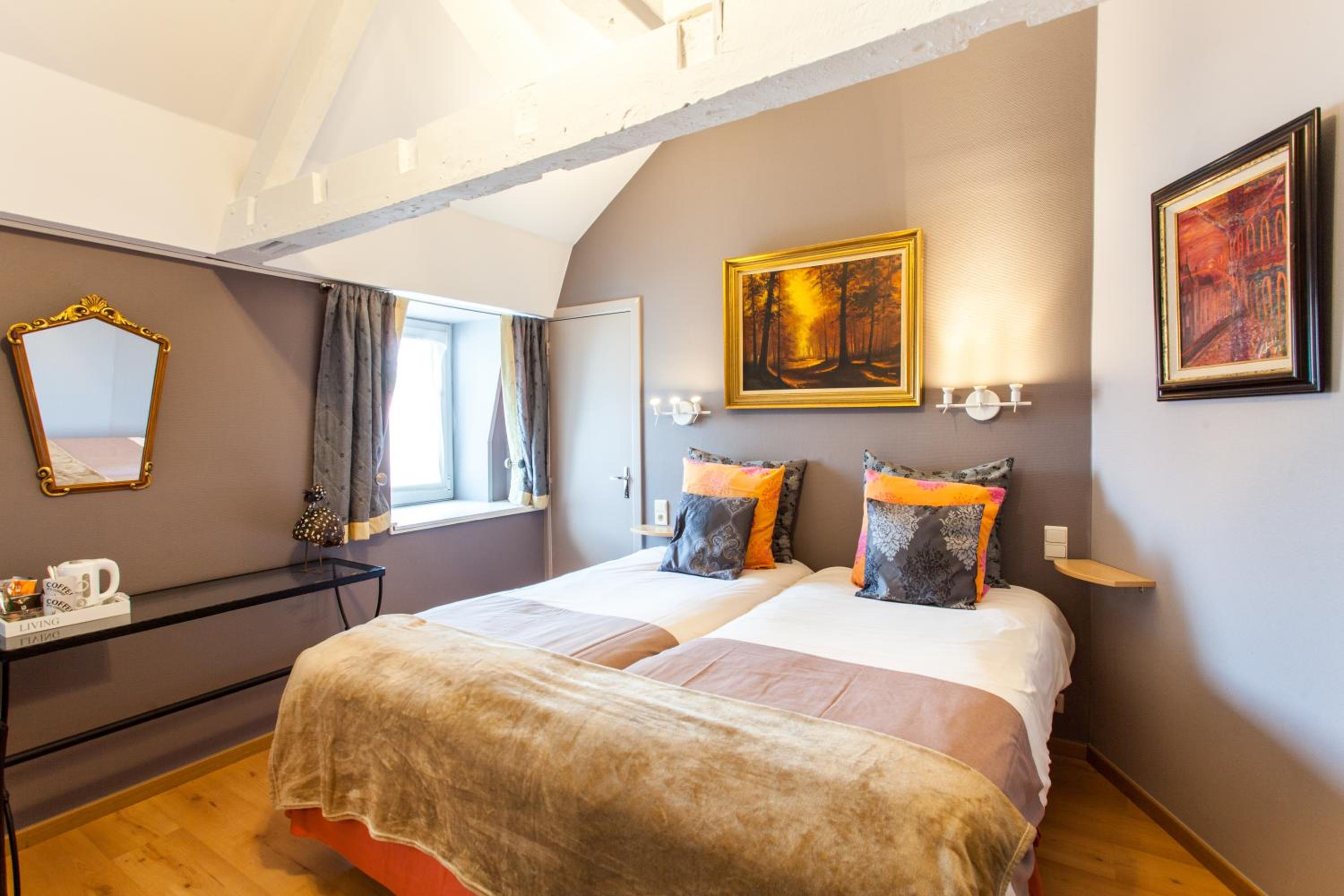 Comfort Room photo 3