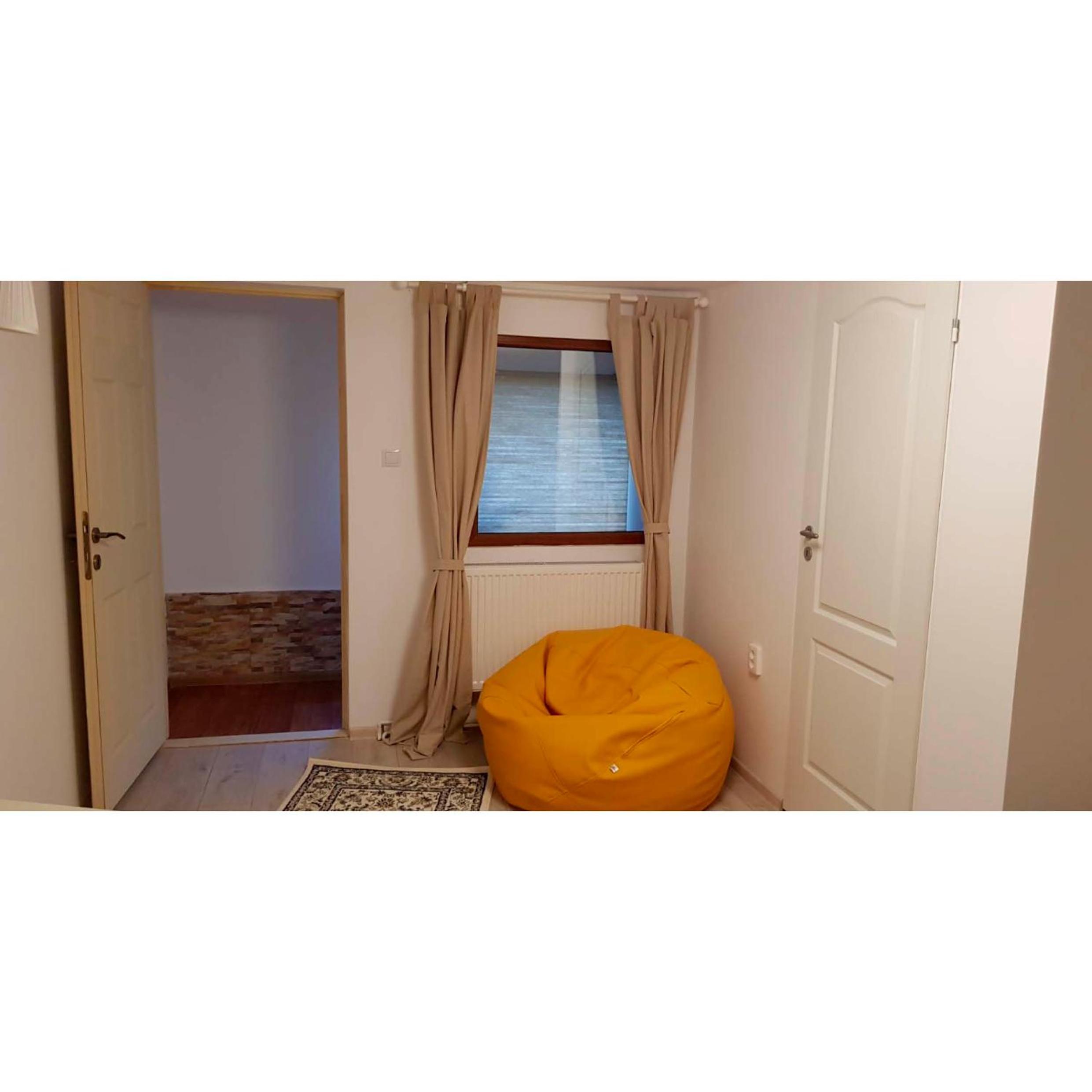 Apartment - Photo 22