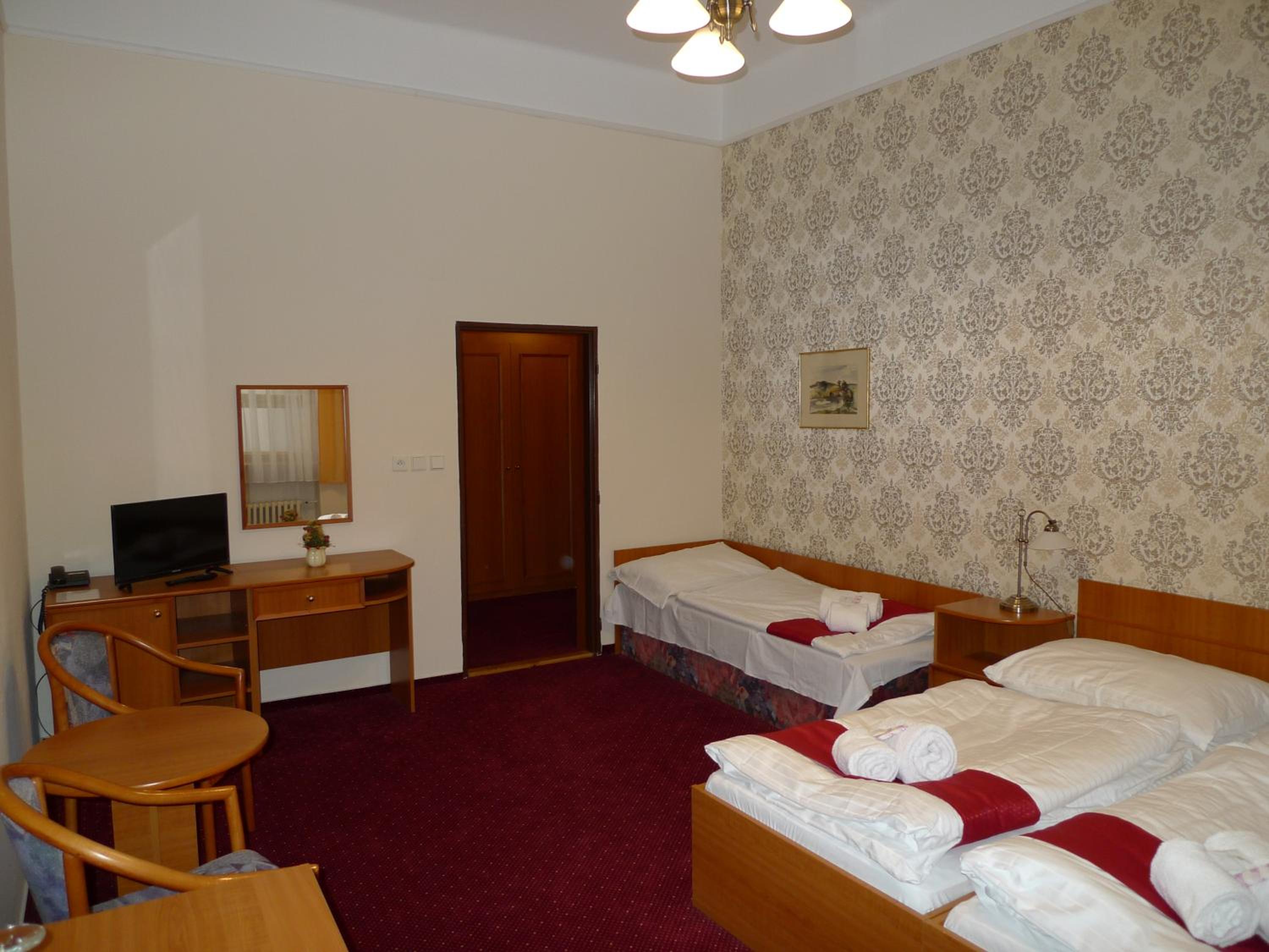 Standard Triple Room photo 1