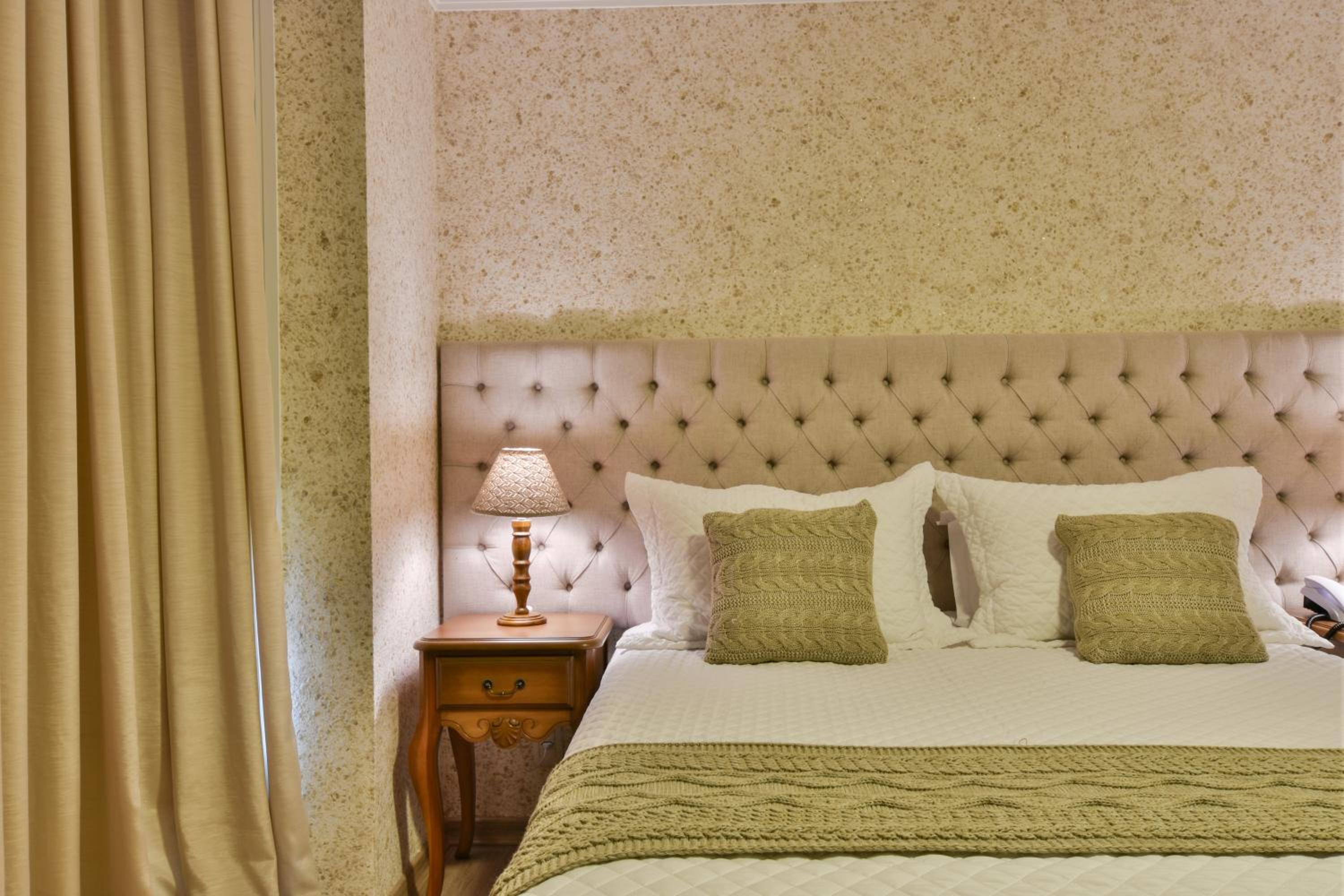 Deluxe Queen Room photo 3