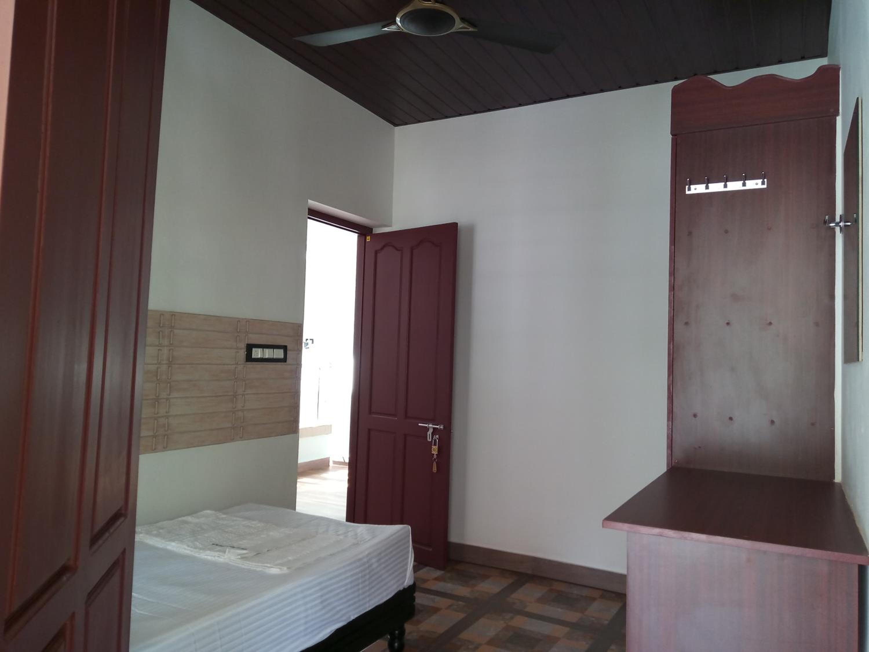 Single Room With Balcony