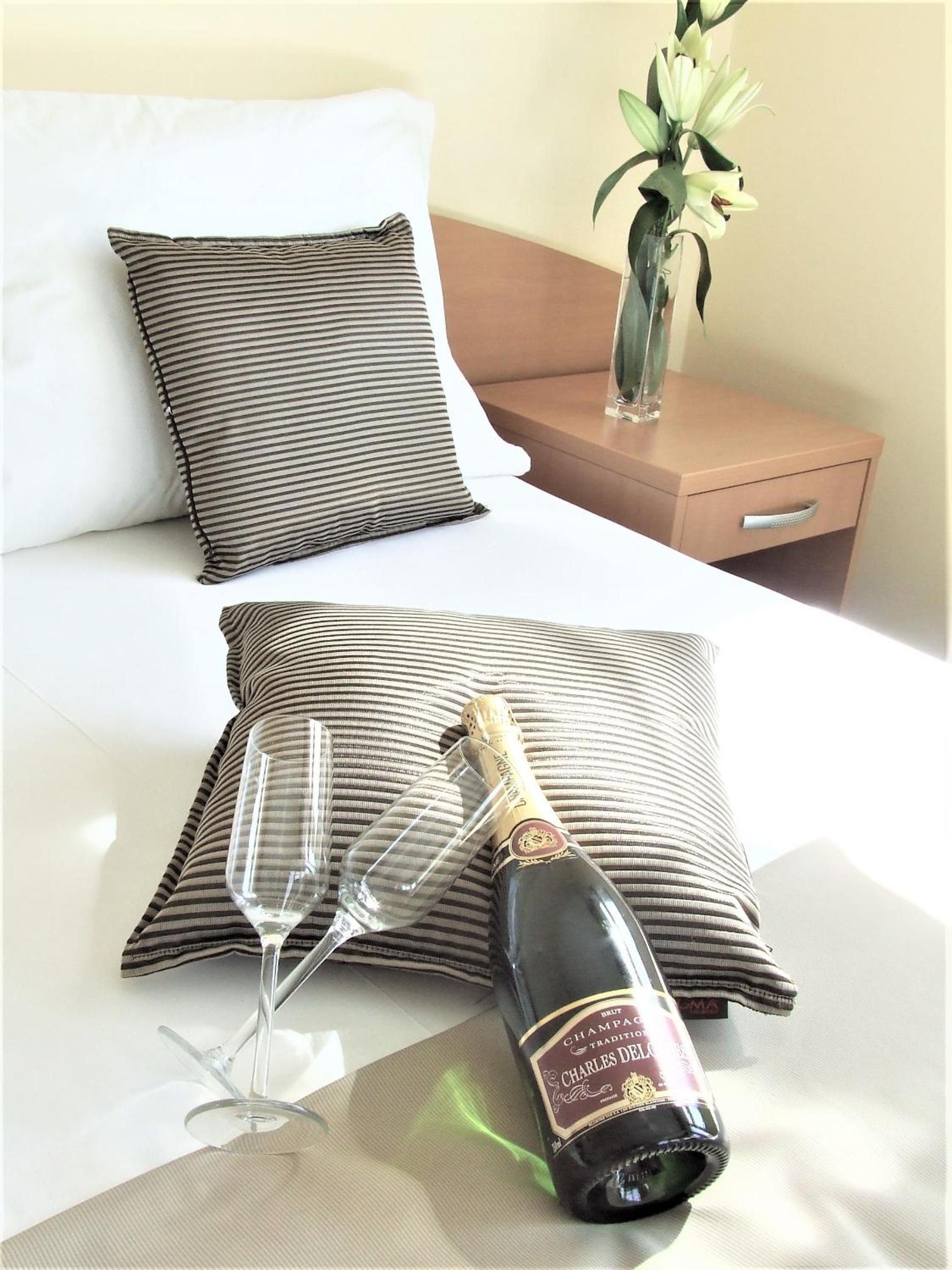 Suite photo 1