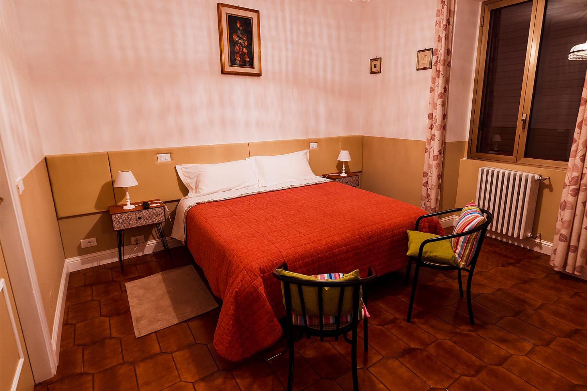 Double Room with Private Bathroom photo 3