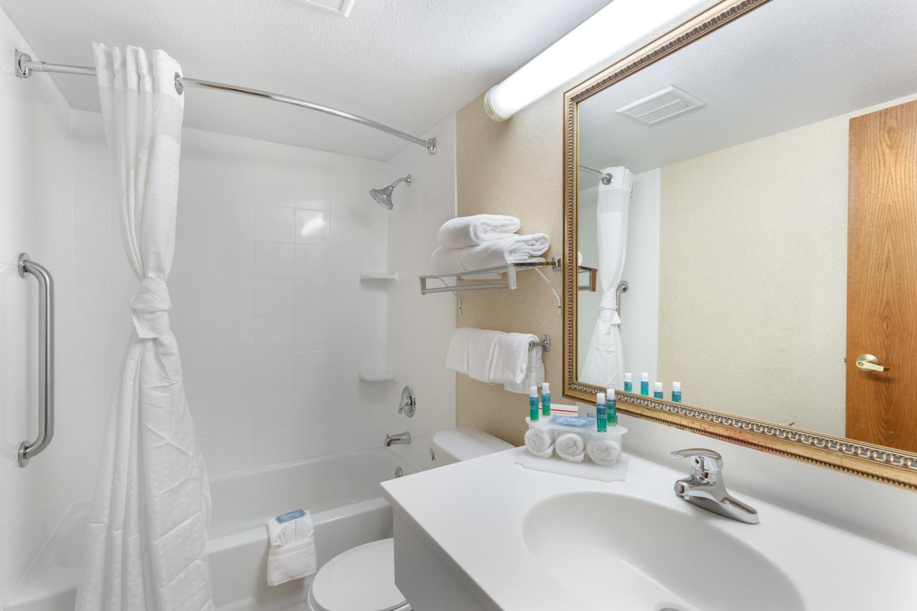 Standard Room - Photo 5