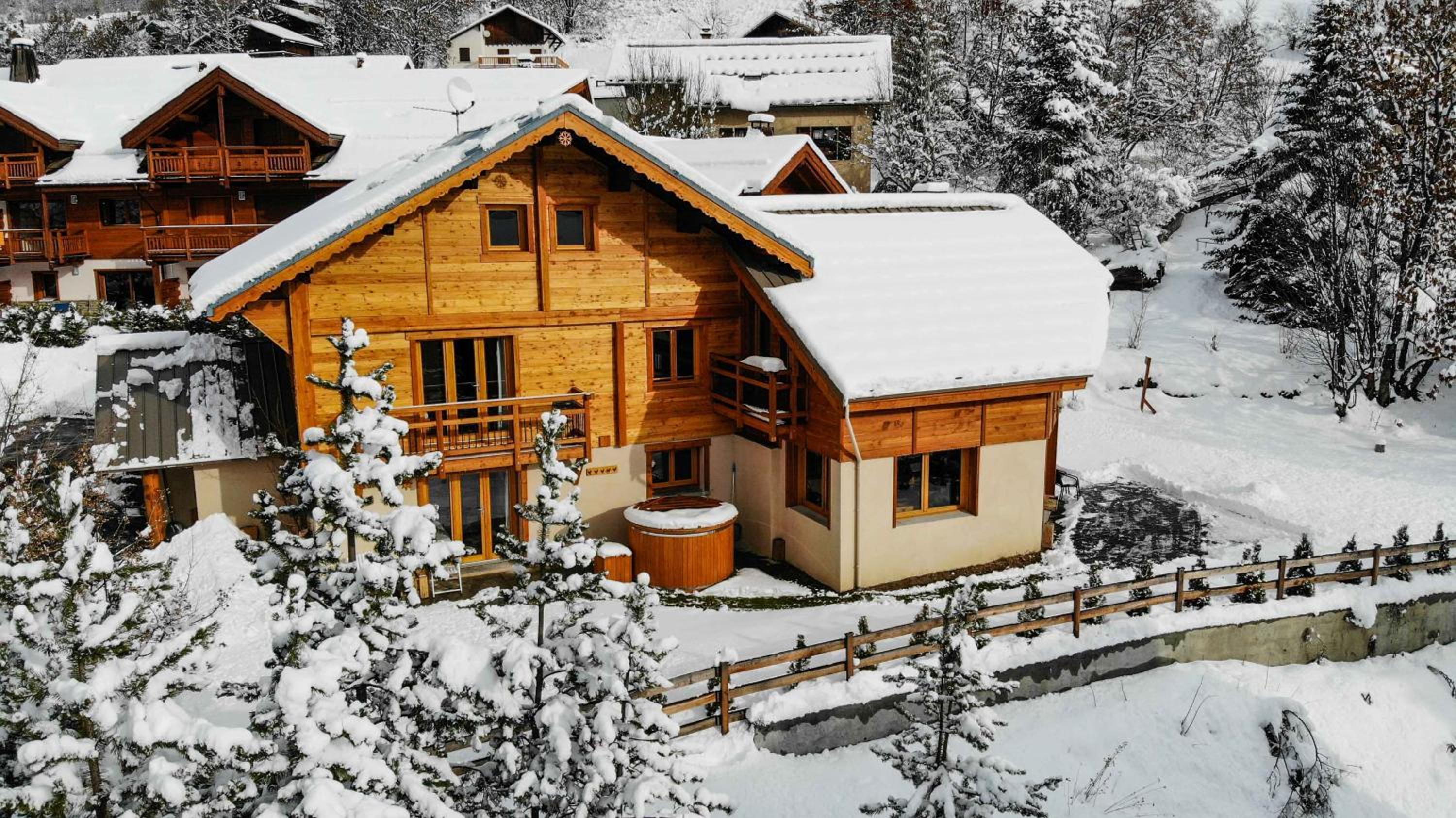 Superior Chalet photo 2