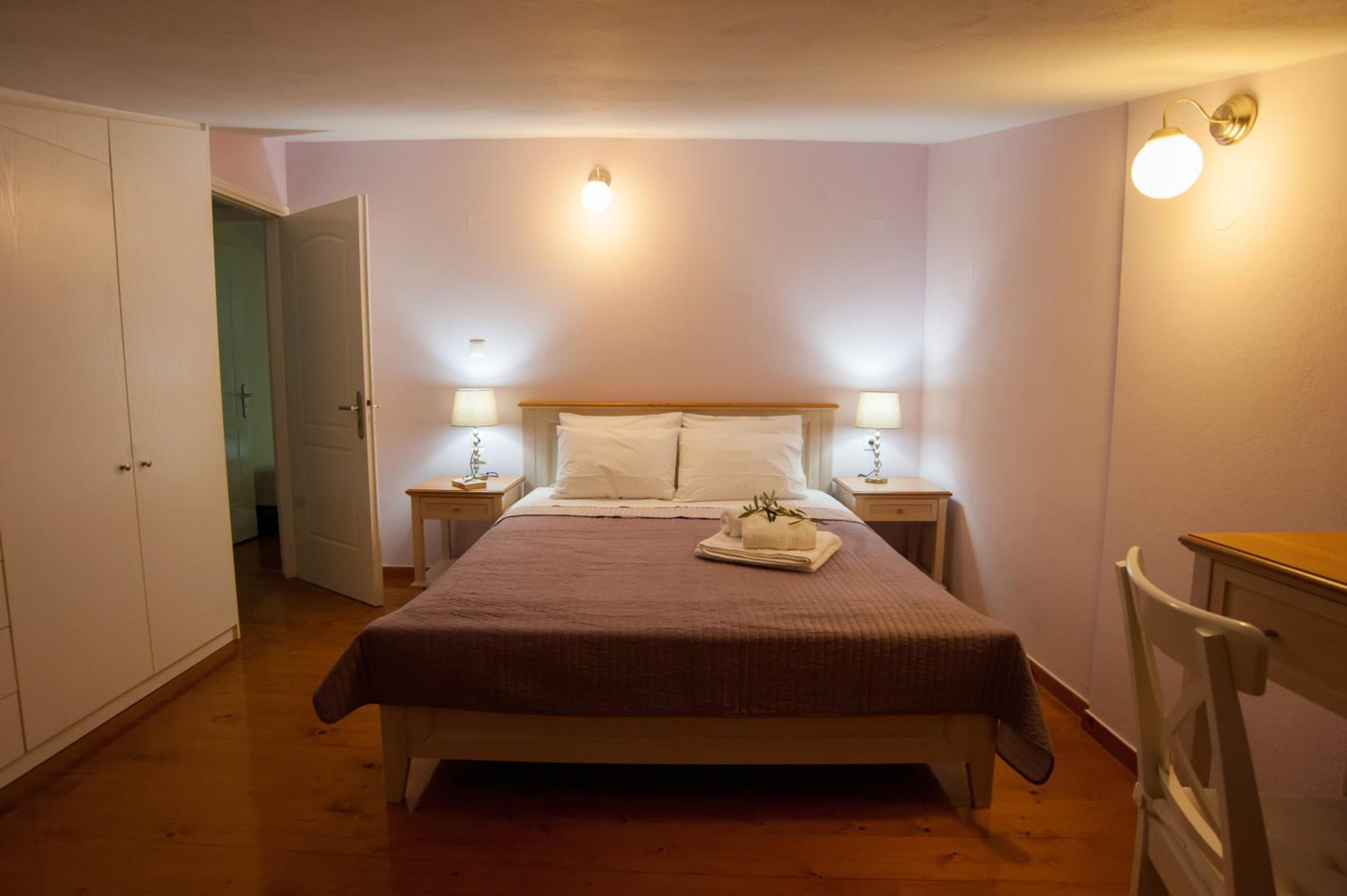 Three-Bedroom Villa photo 1