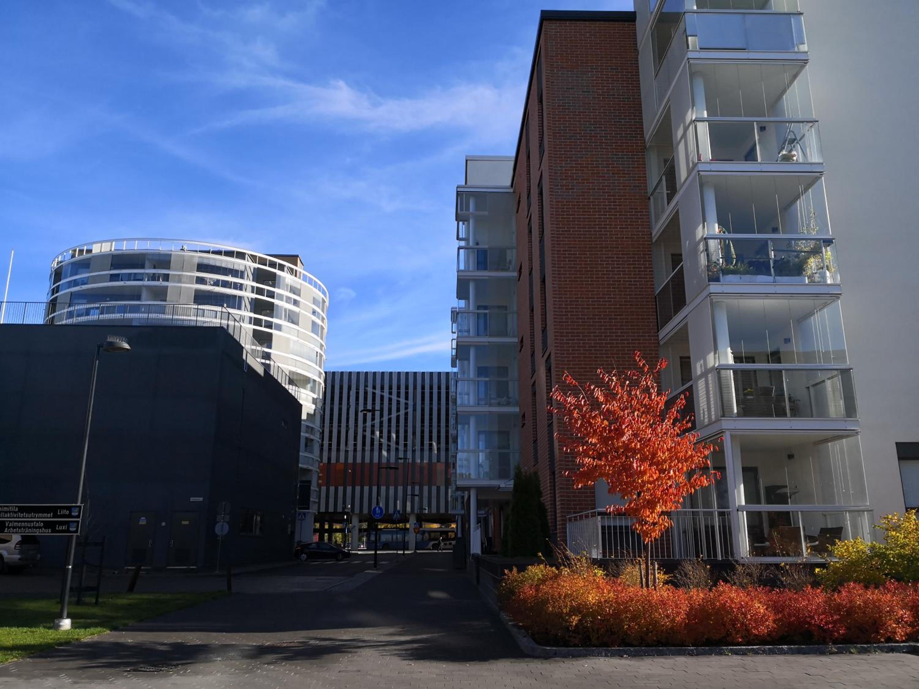 One-Bedroom Apartment with Balcony photo 3