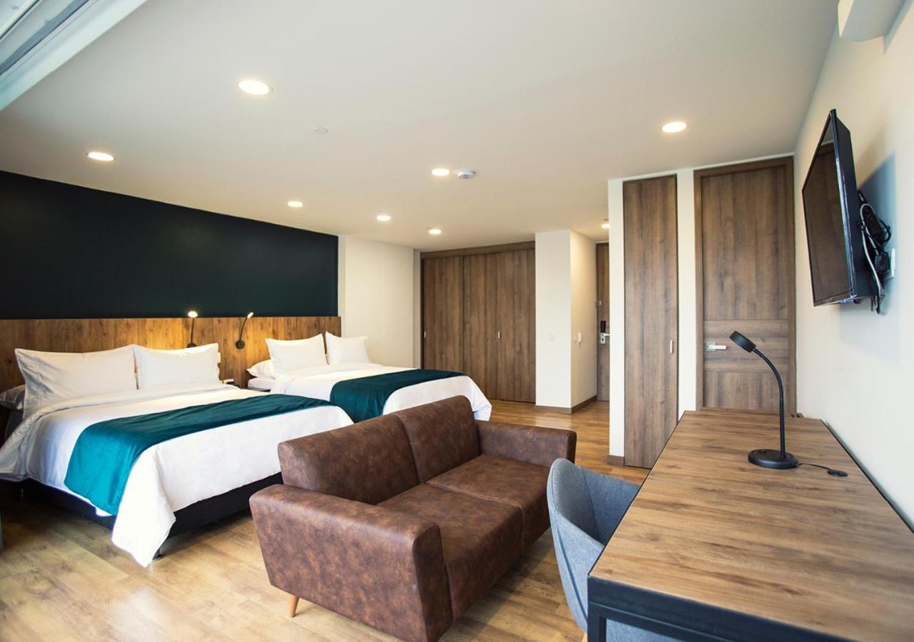 Double Room with Two Double Beds photo 2