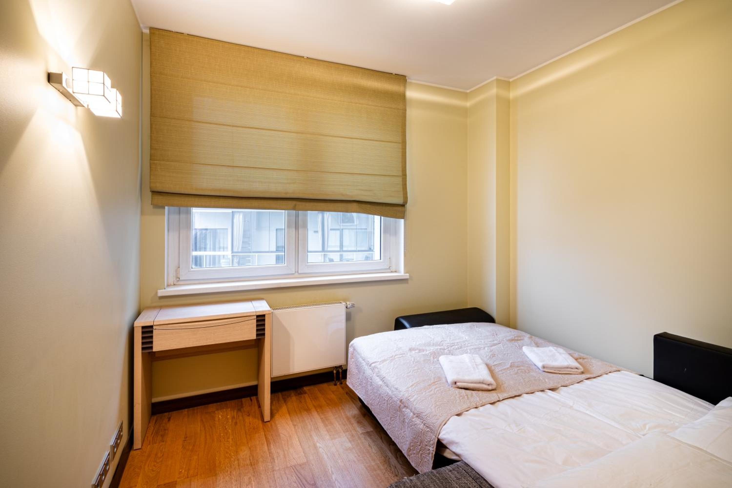Two-Bedroom Apartment - Photo 32