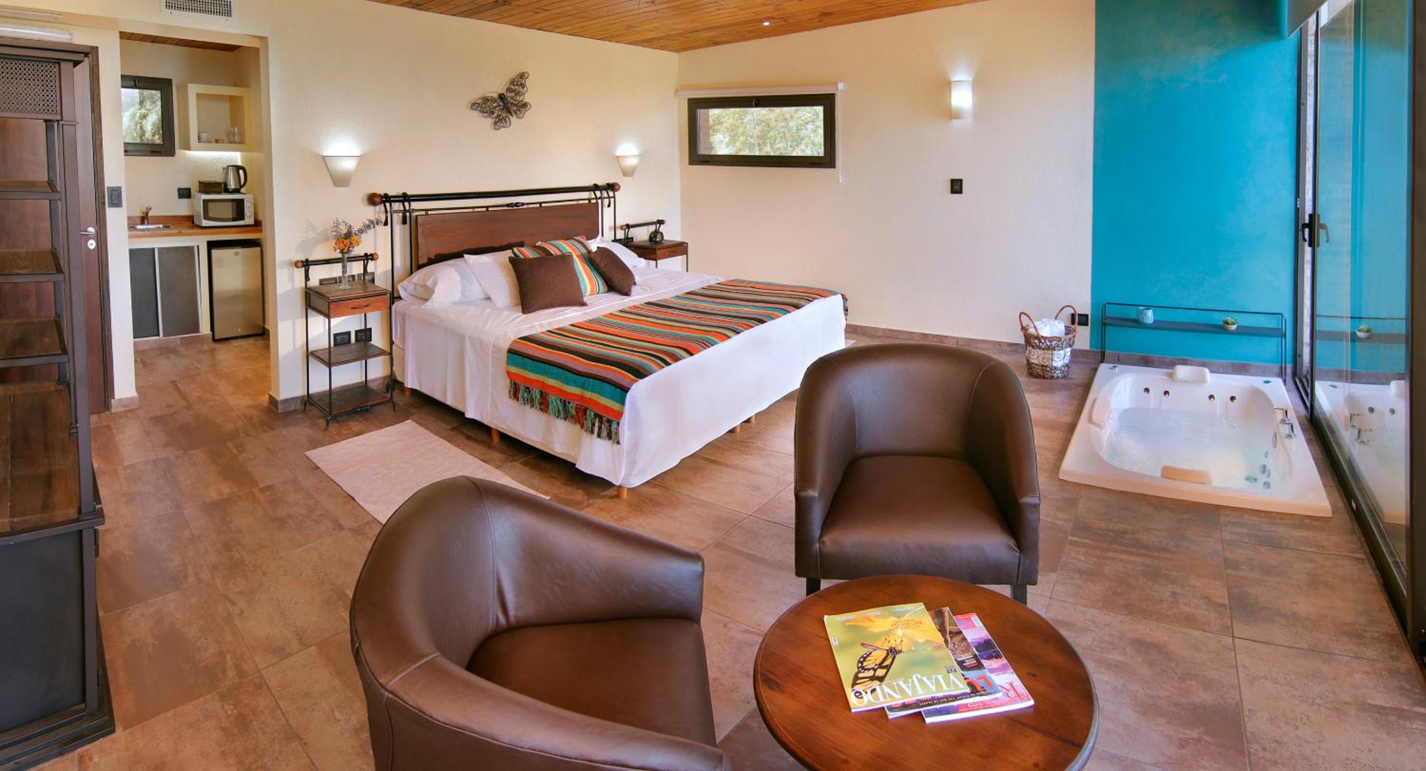 Suite With Lake View photo 3