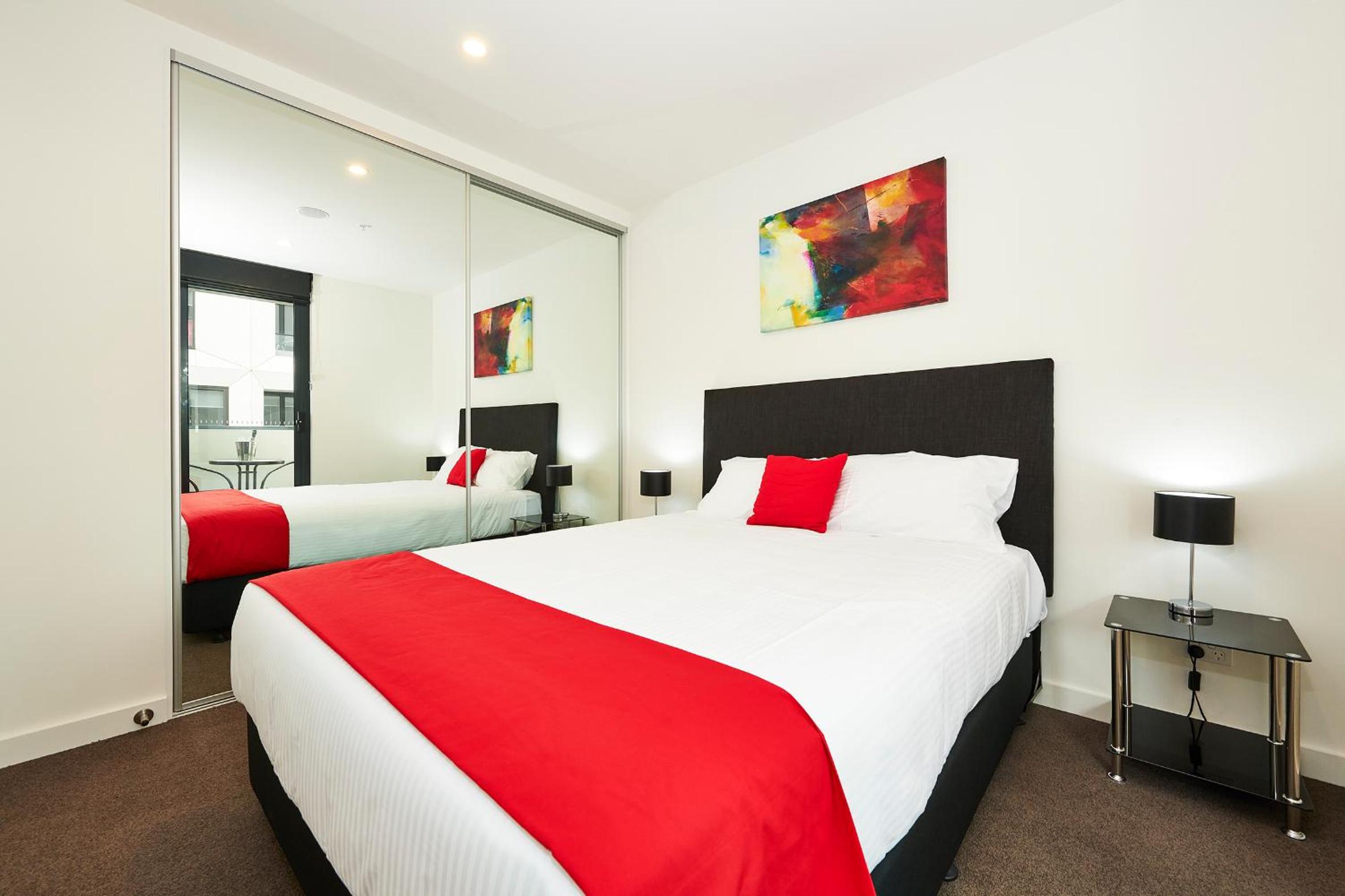 One-Bedroom Apartment - Photo 20