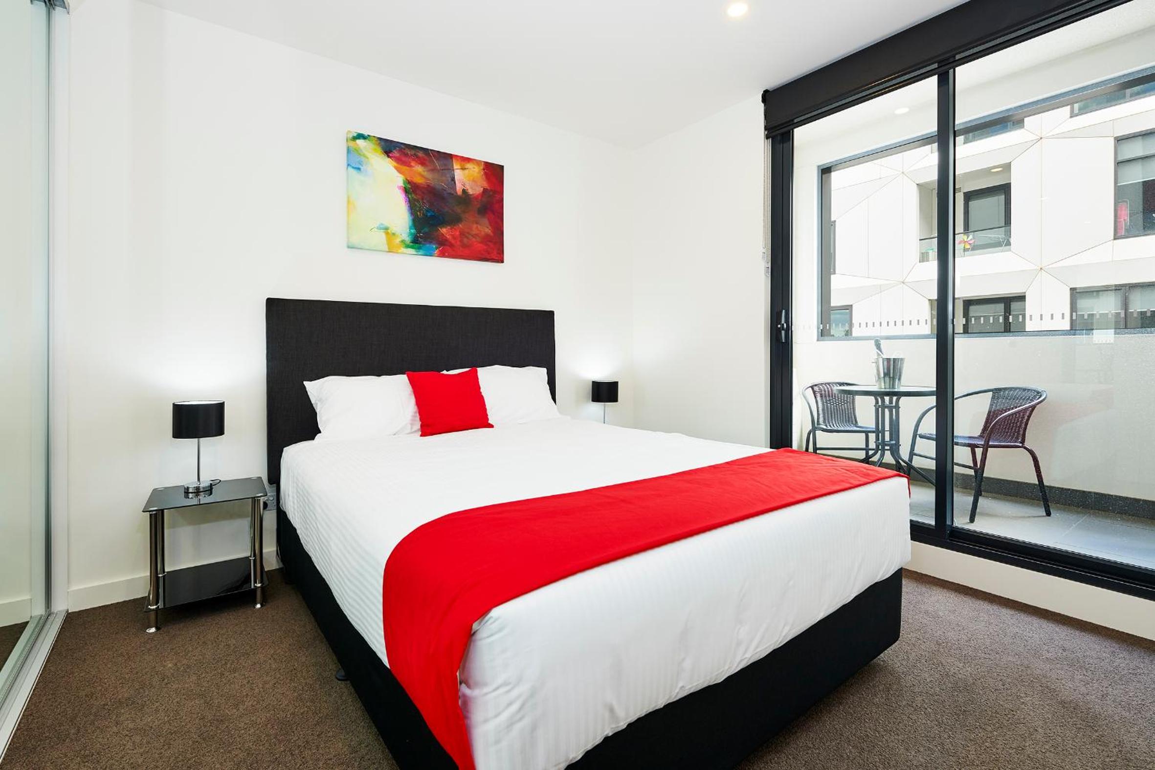 One-Bedroom Apartment - Photo 19