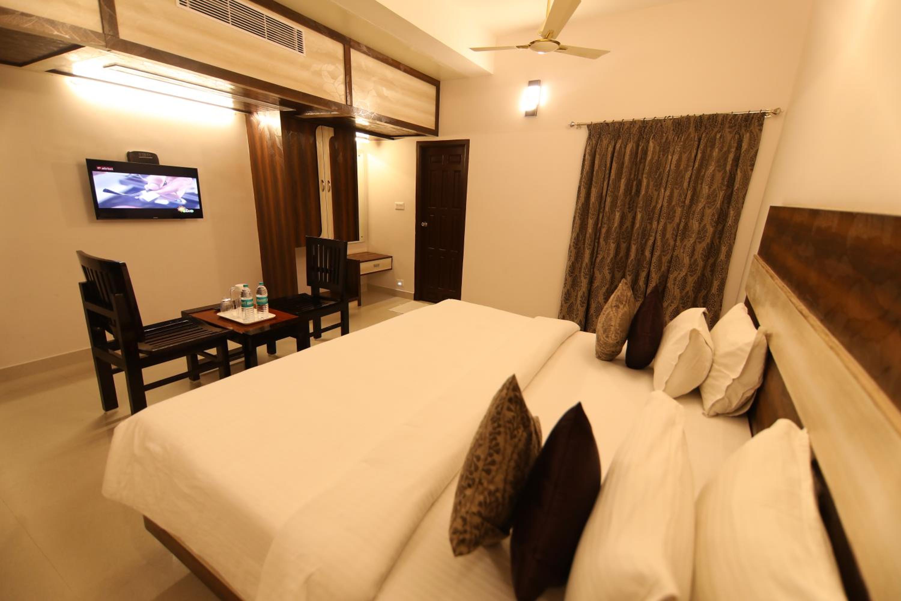 Deluxe Family Room - Photo 5