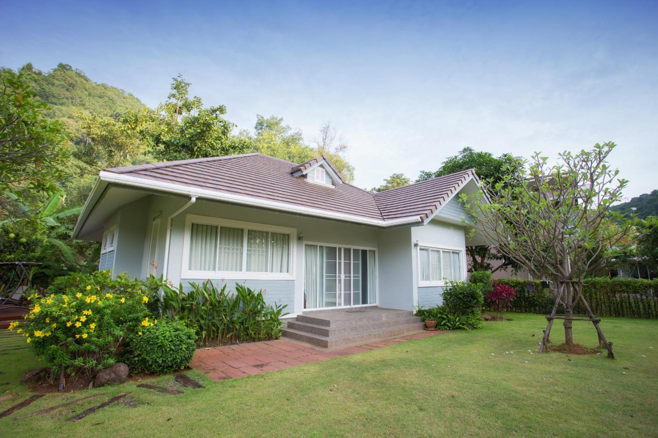Three-Bedroom Villa photo 3
