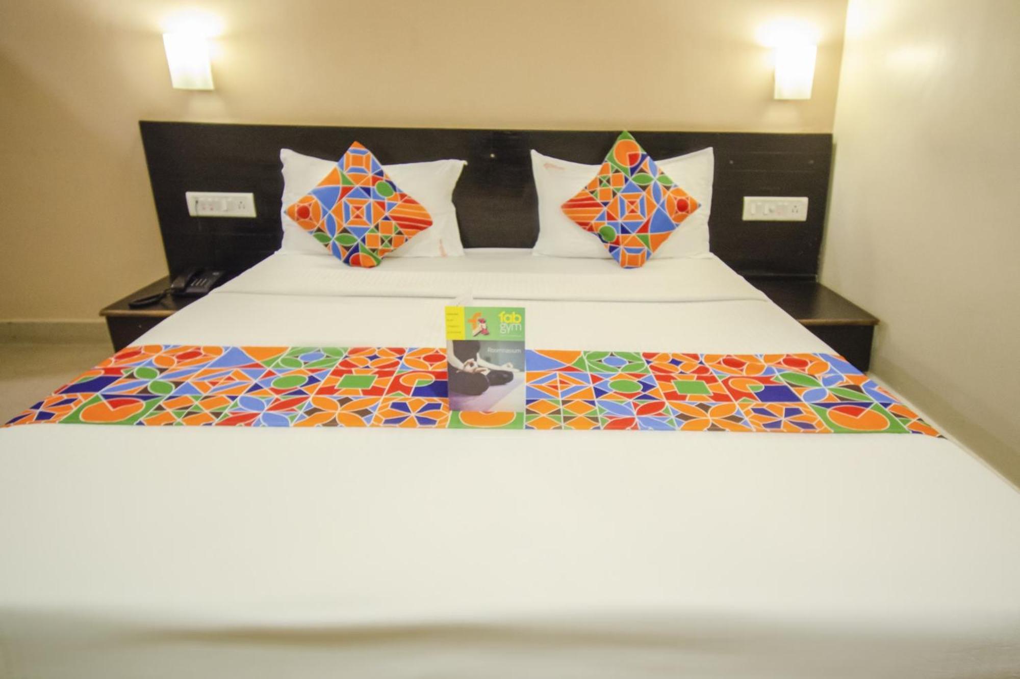 Deluxe Double AC Room - Photo 2