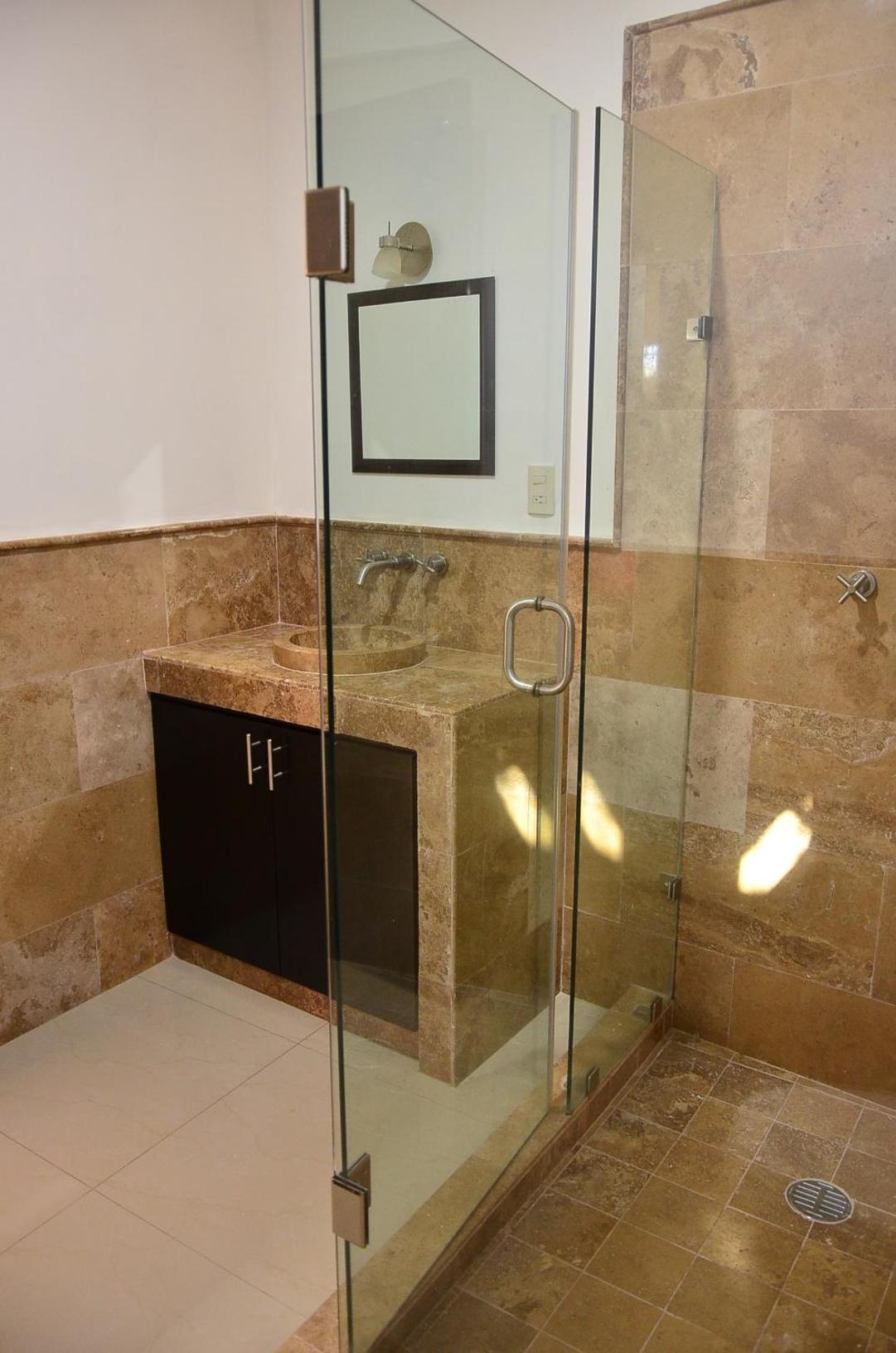 Studio Apartment - Photo 3